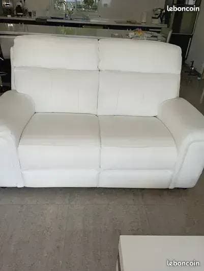 Canapé Jamais Assis En Cuir Blanc Vrai Cuir Château D'ax Facture Laisse A 1000â¿¬