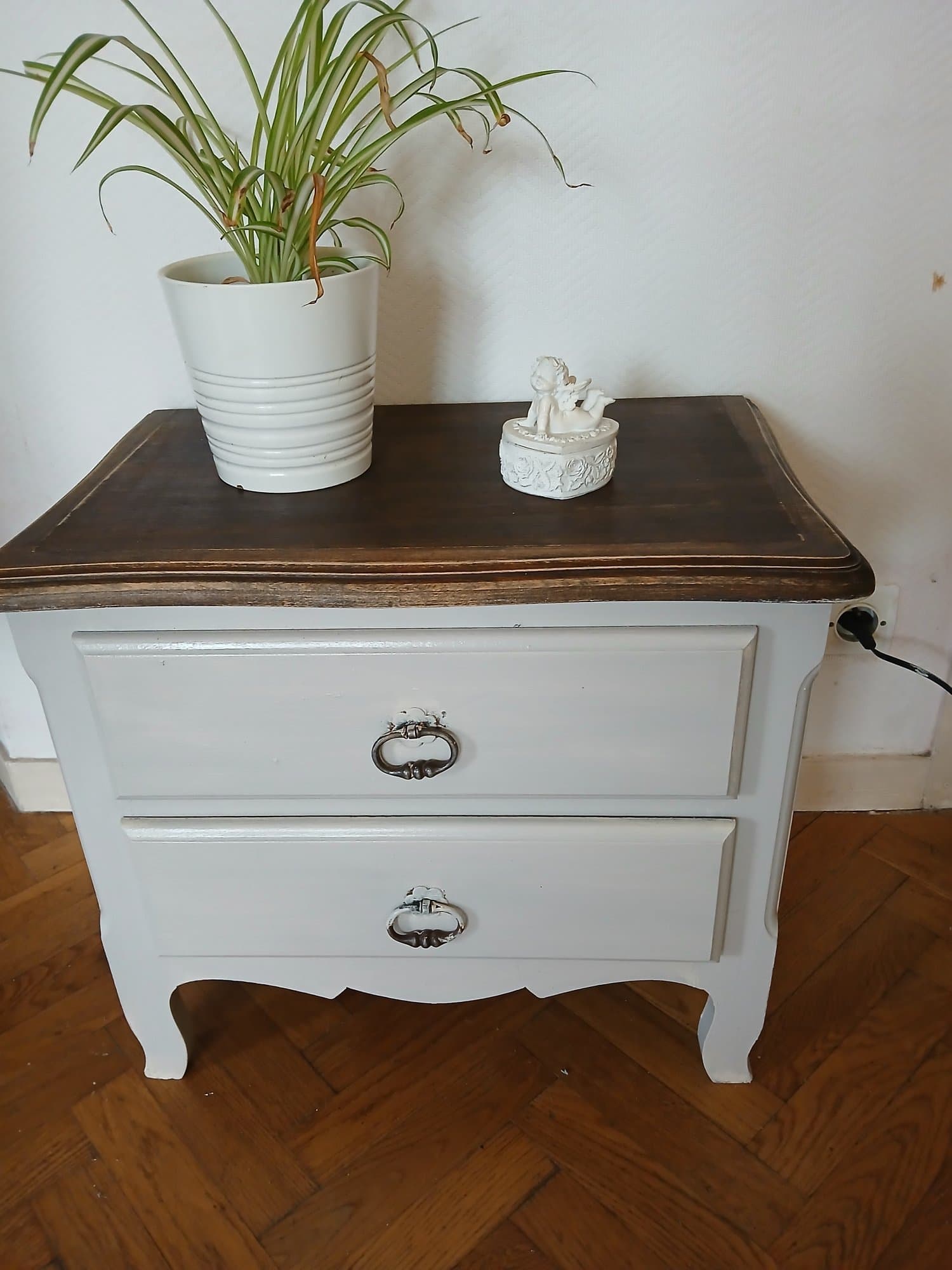 Table chevet