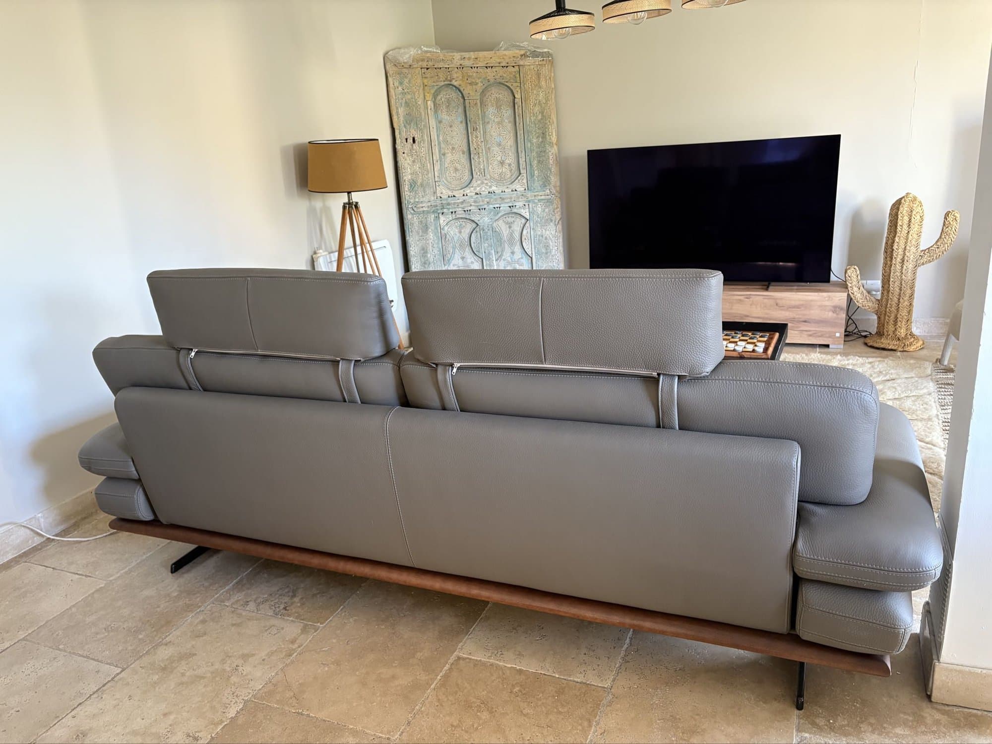 Canapé En Cuir, Trois Places Avec Têtières De La Marque Roche Bobois