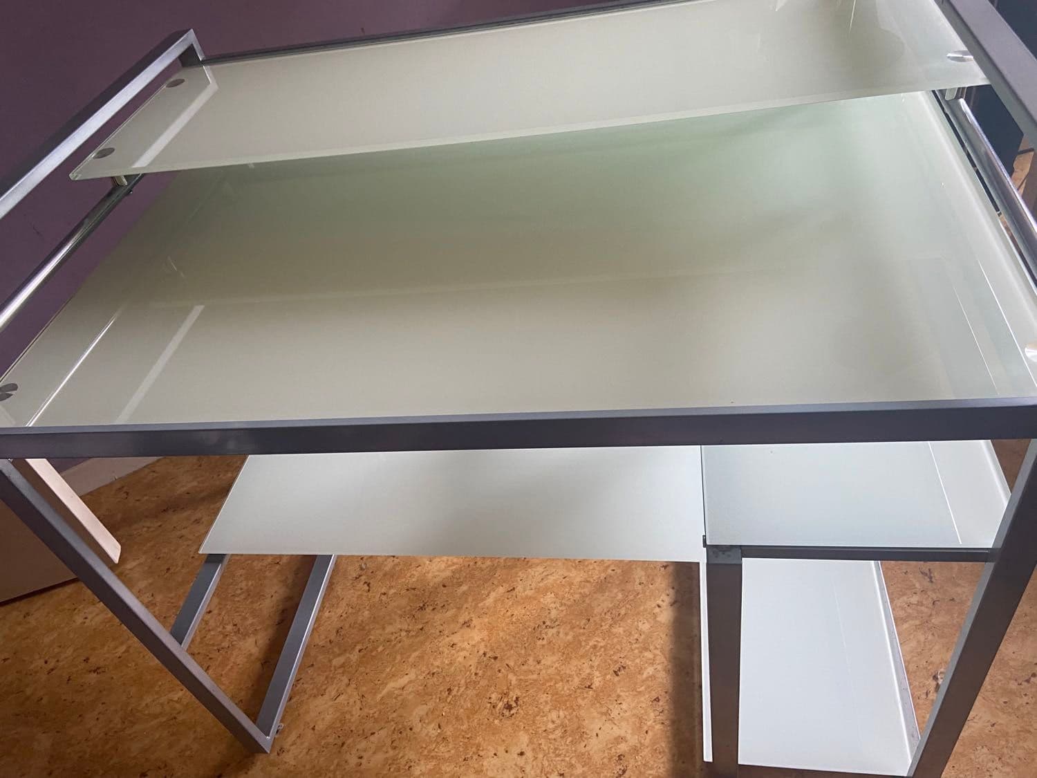 Bureau En Verre Trempé À Multiples Rangements