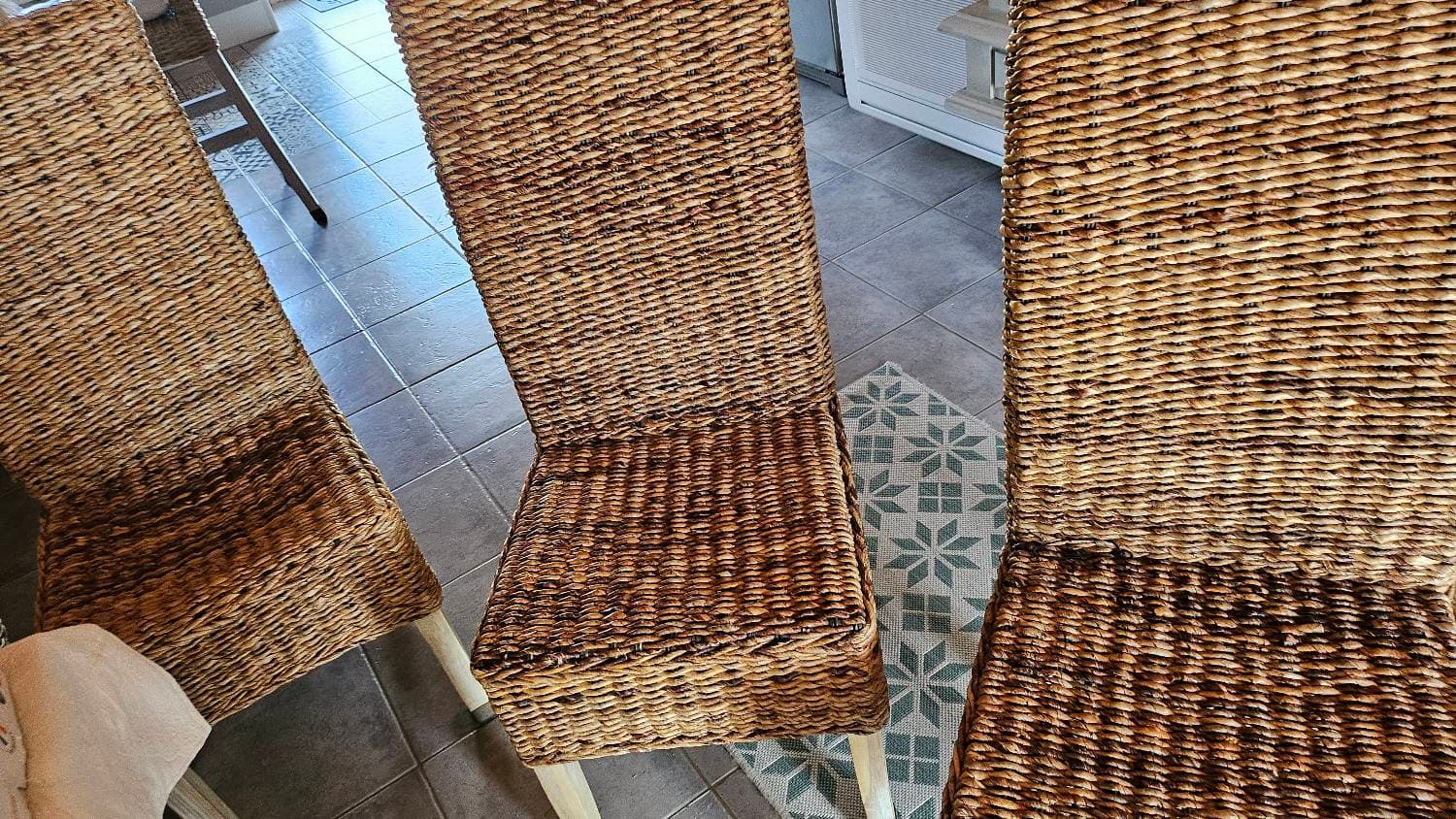 Chaises de salle à manger