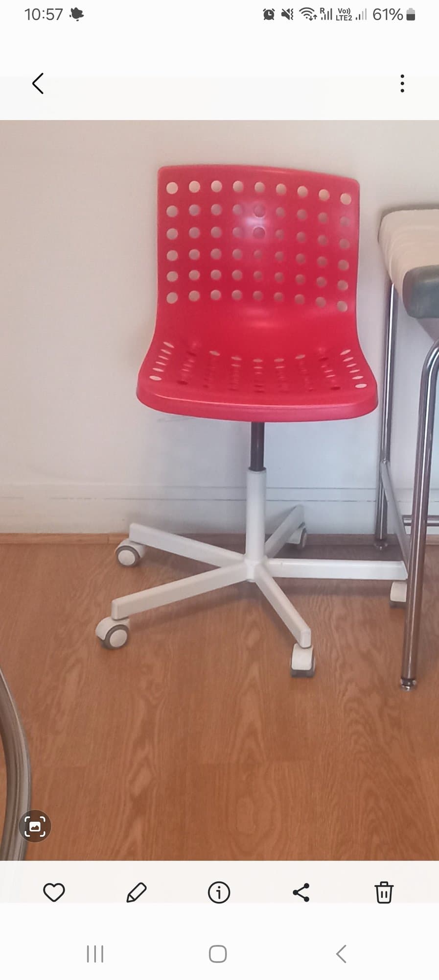 Chaise secrétaire