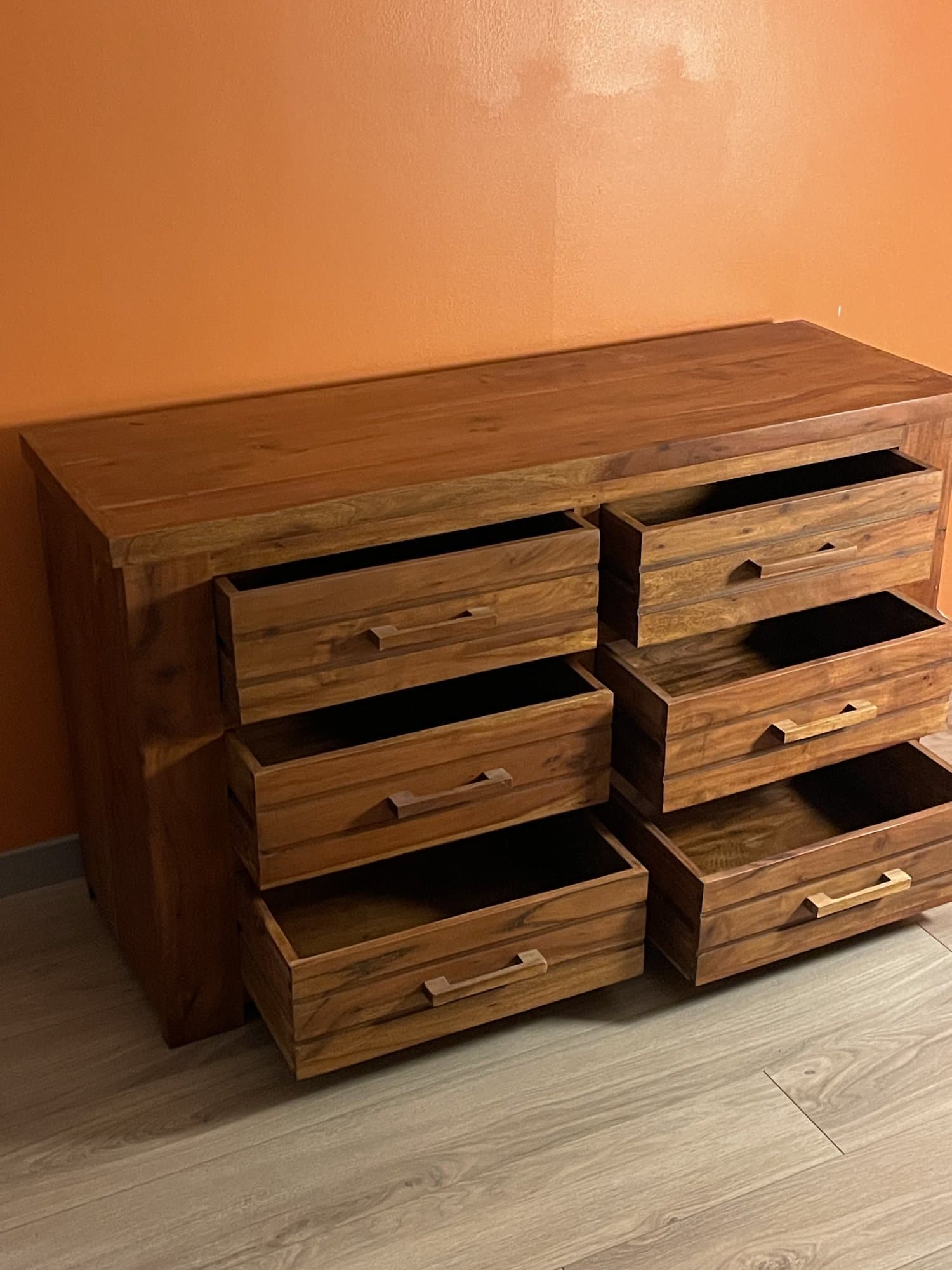 Lit bois massif en teck avec sa commode dimension matelas 140 x 190