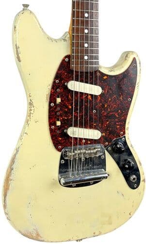 Fender Japan 69 Reissue Mustang 1993-1994 - Heavy Relic Vintage White Tung Relik Vintage White