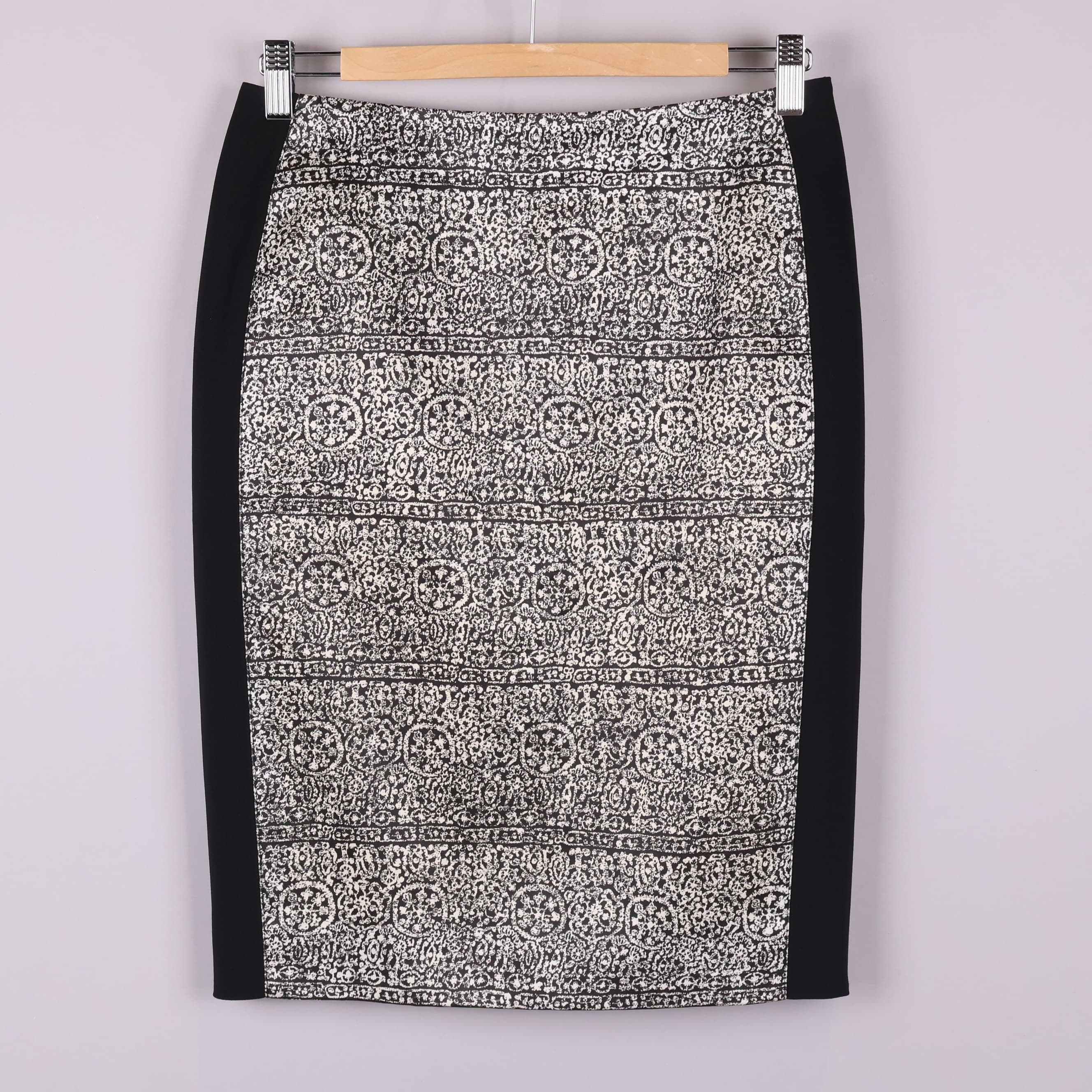 Balenciaga - Kjol - Pennkjol - Svart - Vit - Premium Vintage