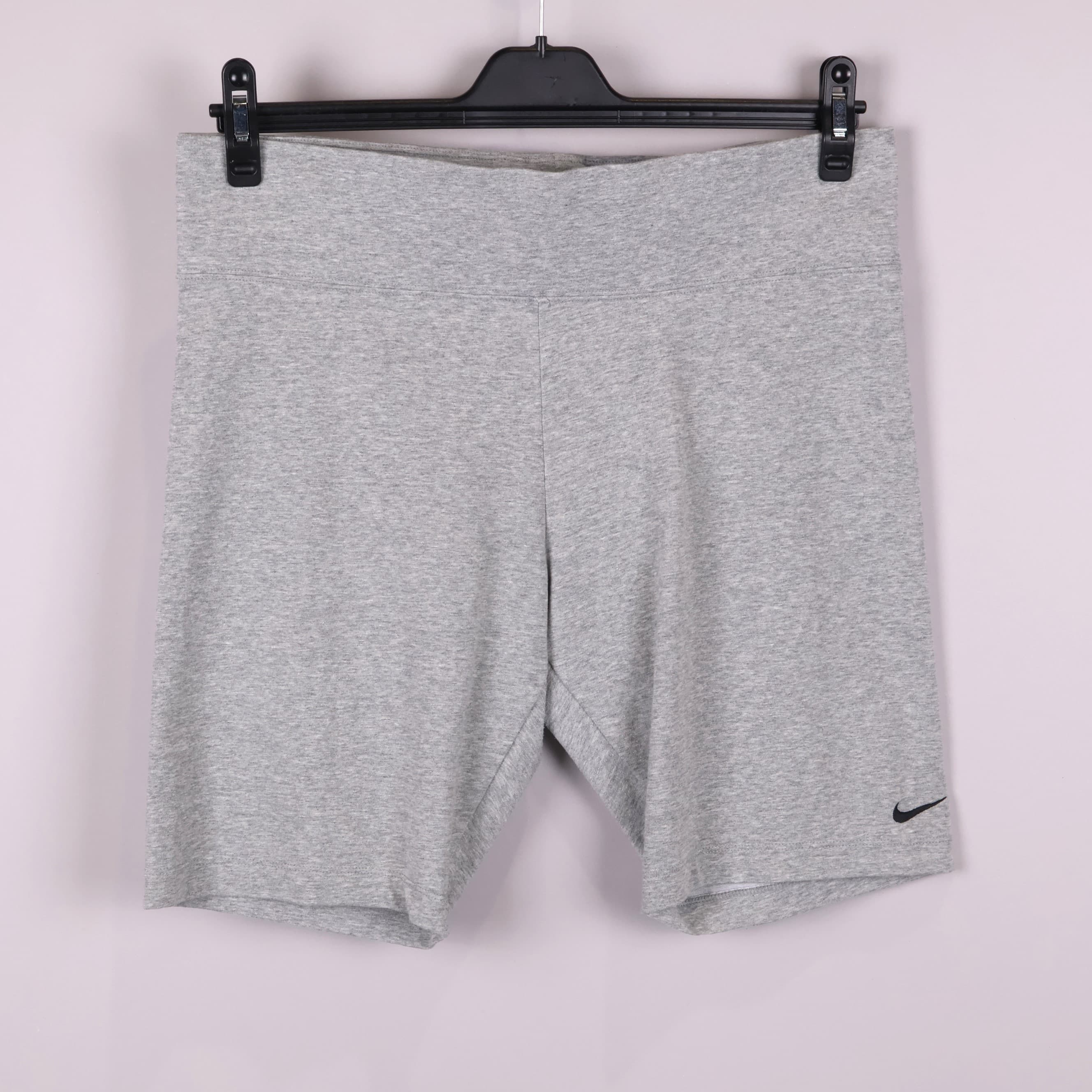 Nike cykelbyxa med bred linning