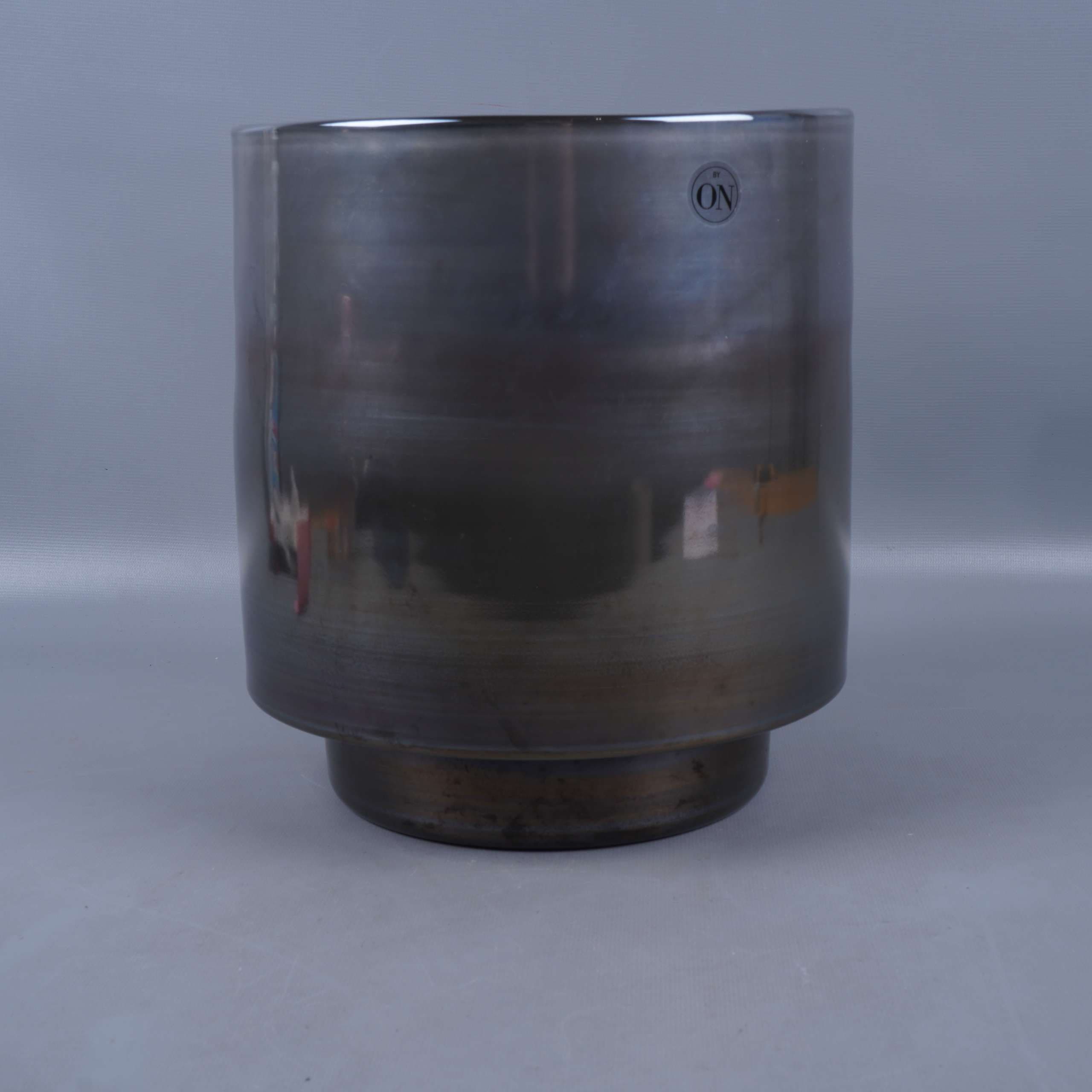 ON - Stor cylinderformad Vas / Ljuslykta