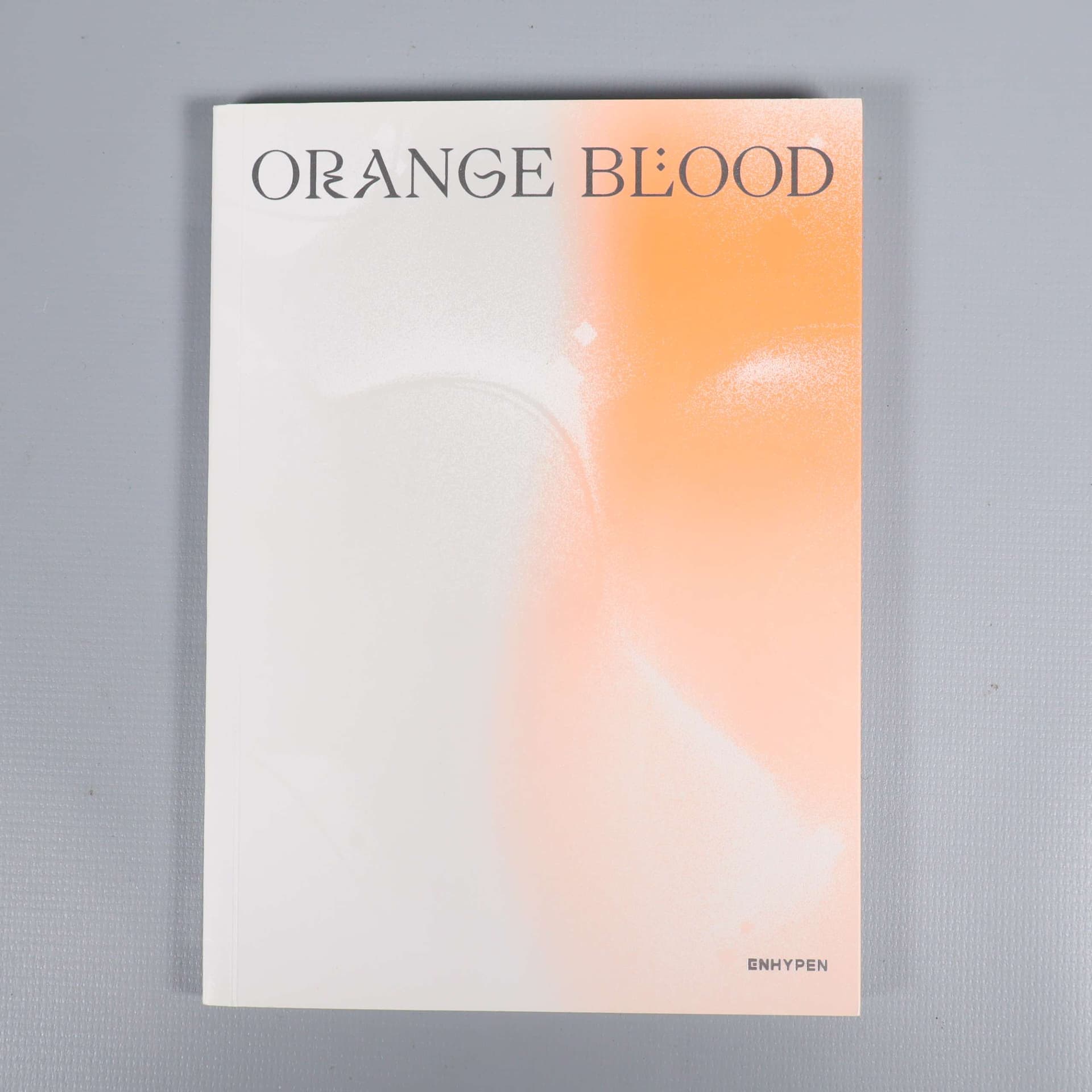 K-pop - Enhypen - Orange Blood - Album med CD