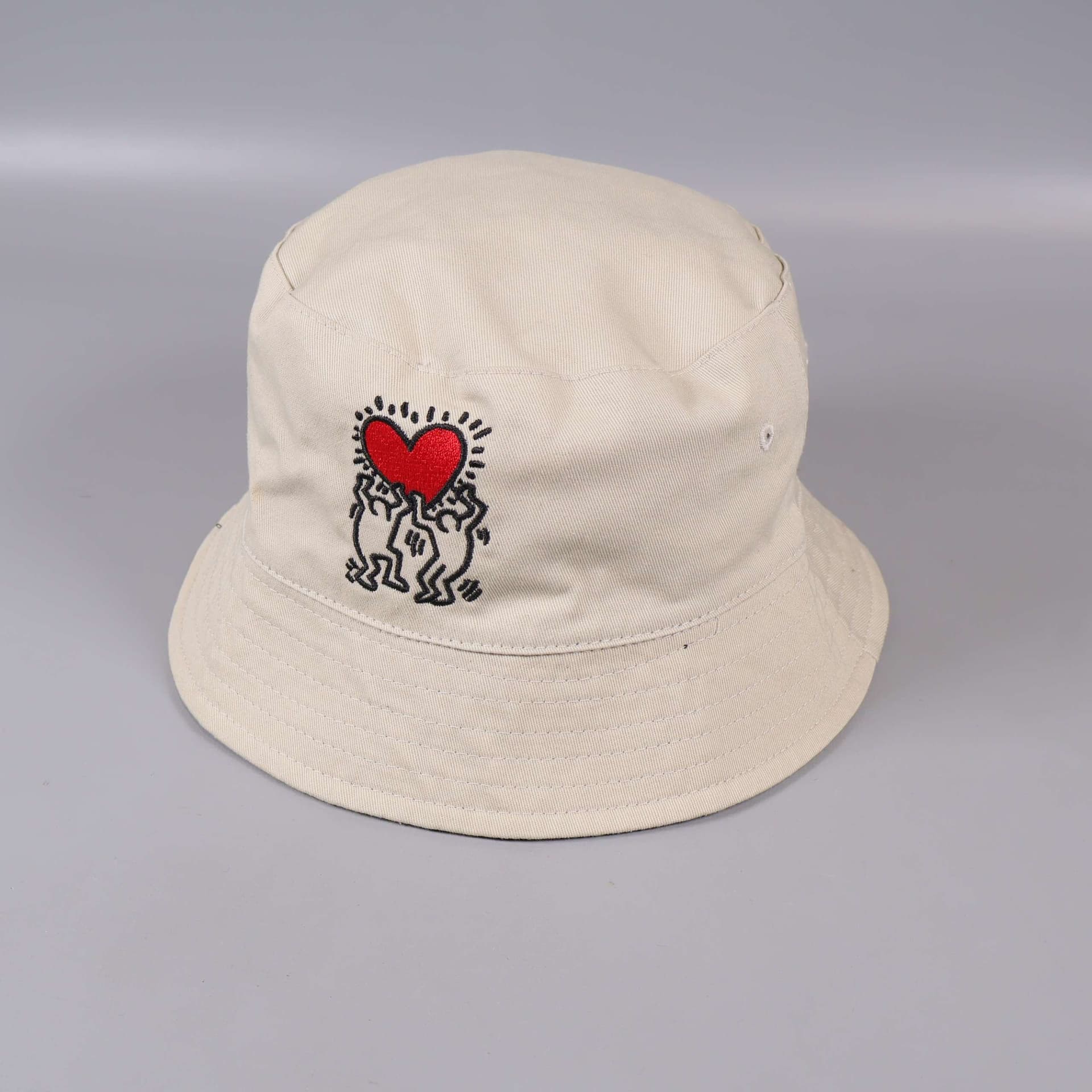 H&M x Keith Haring vändbar bucket hat