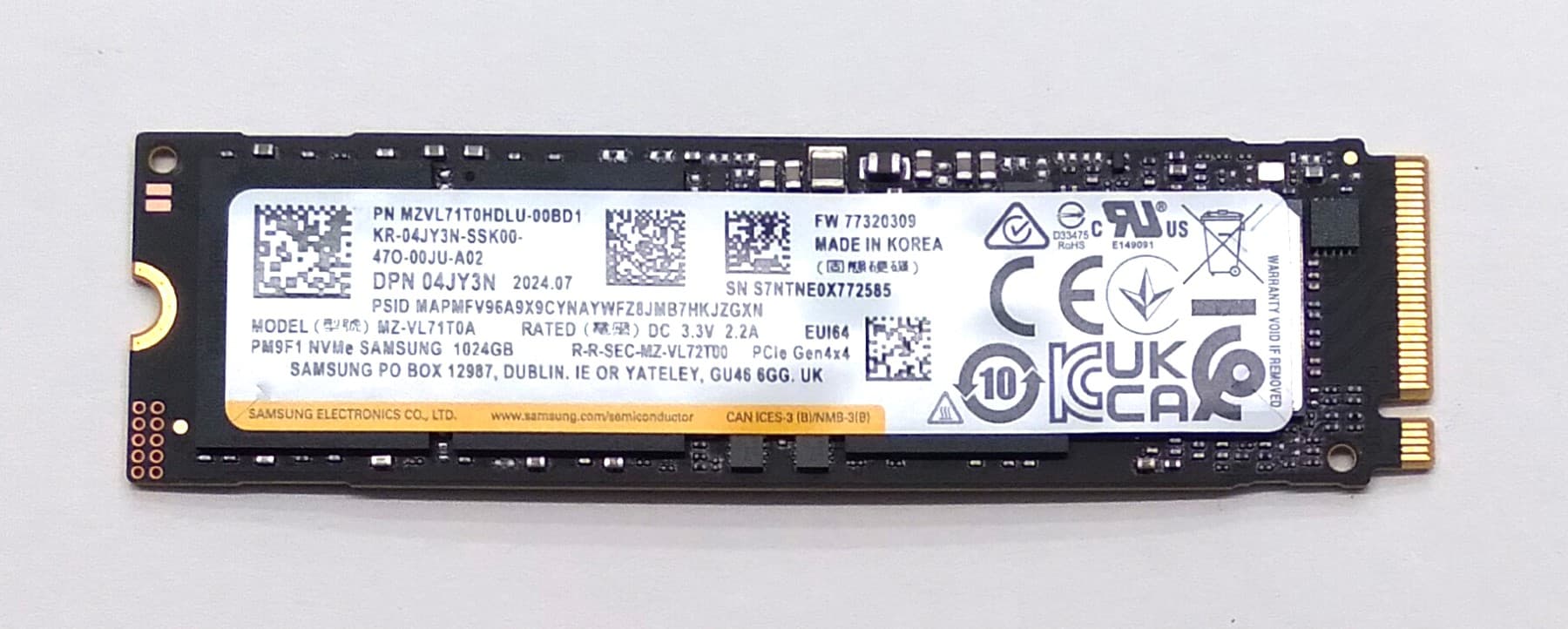 Dell PM9F1 (Samsung MZVL71T0HDLU-00BD1) 4JY3N 1 TB Solid State Drive