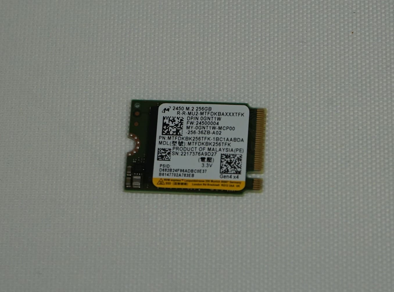 Dell GNT1W 256 GB Solid State Drive