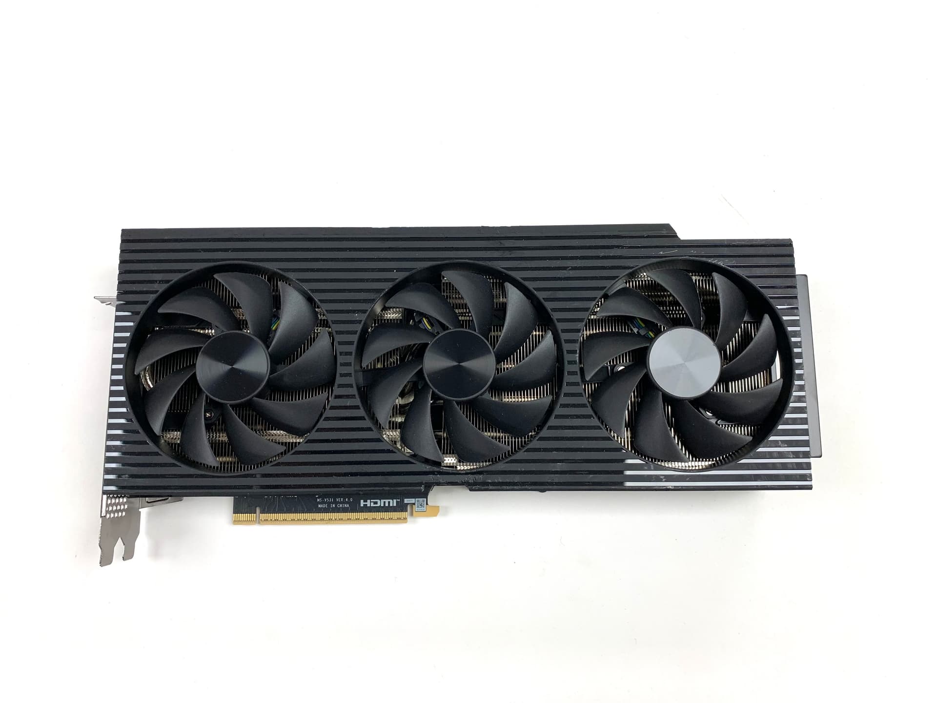 Dell P7V2D (Msi G507T-16GTC) MSI NVIDIA GeForce RTX 5070 Ti Gaming