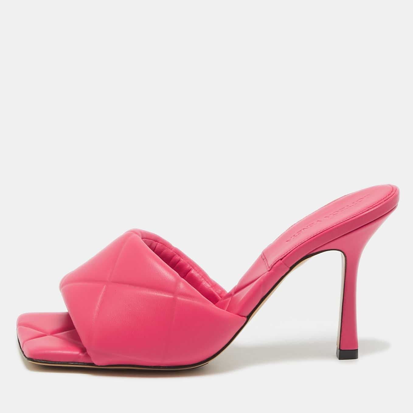 Bottega Veneta Pink Quilted Leather Lido Slide Sandals Size 39