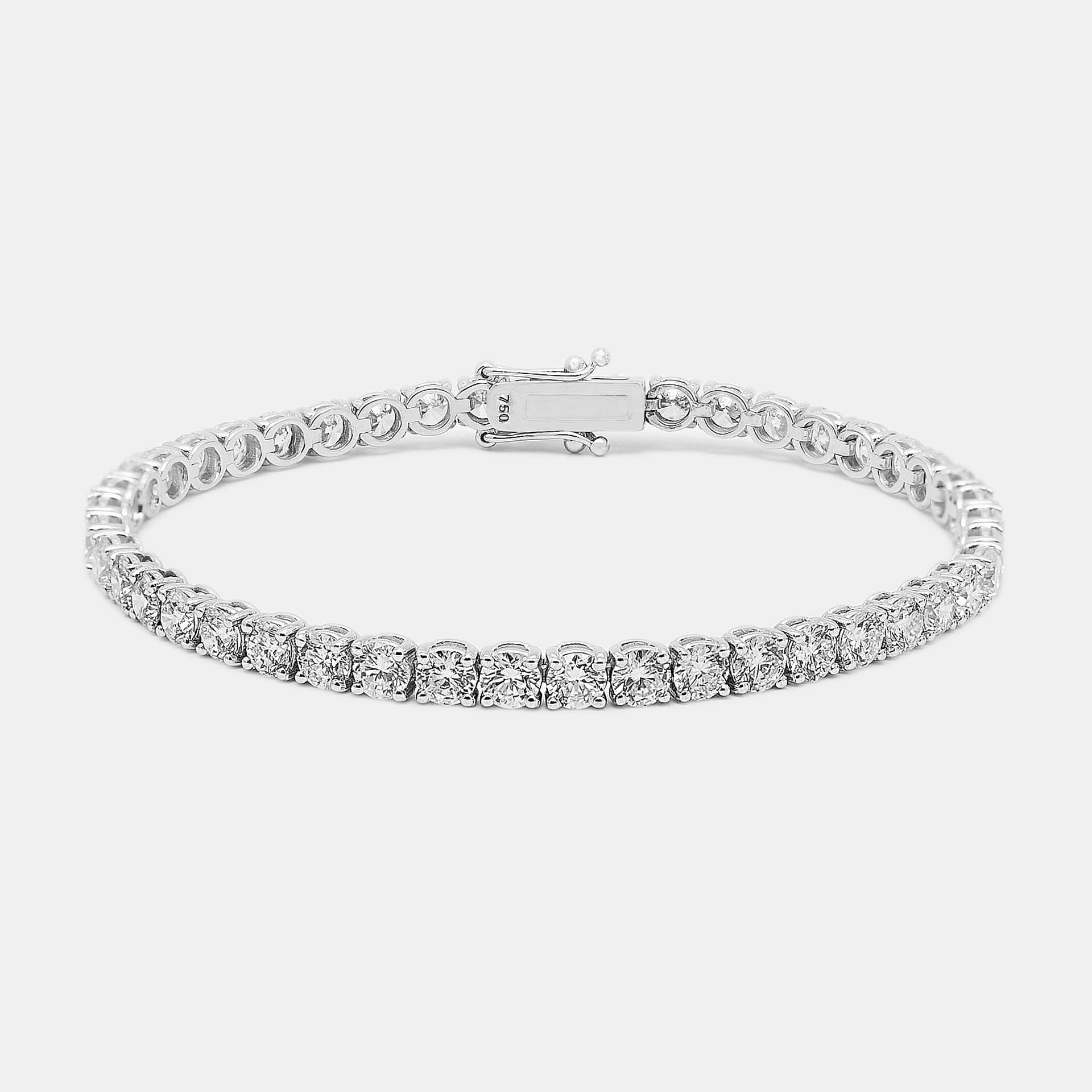 7.8 cts Round Brilliant Cut 18k White Gold Lab Grown Diamond Tennis Bracelet