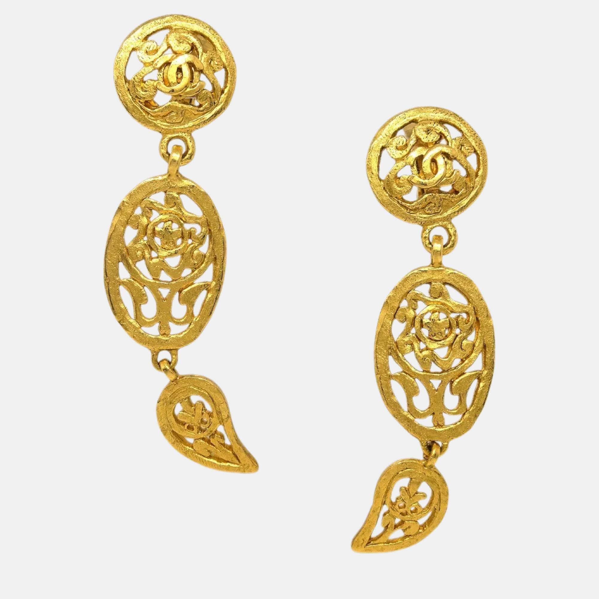 Chanel Gold Plated Dangle Earrings