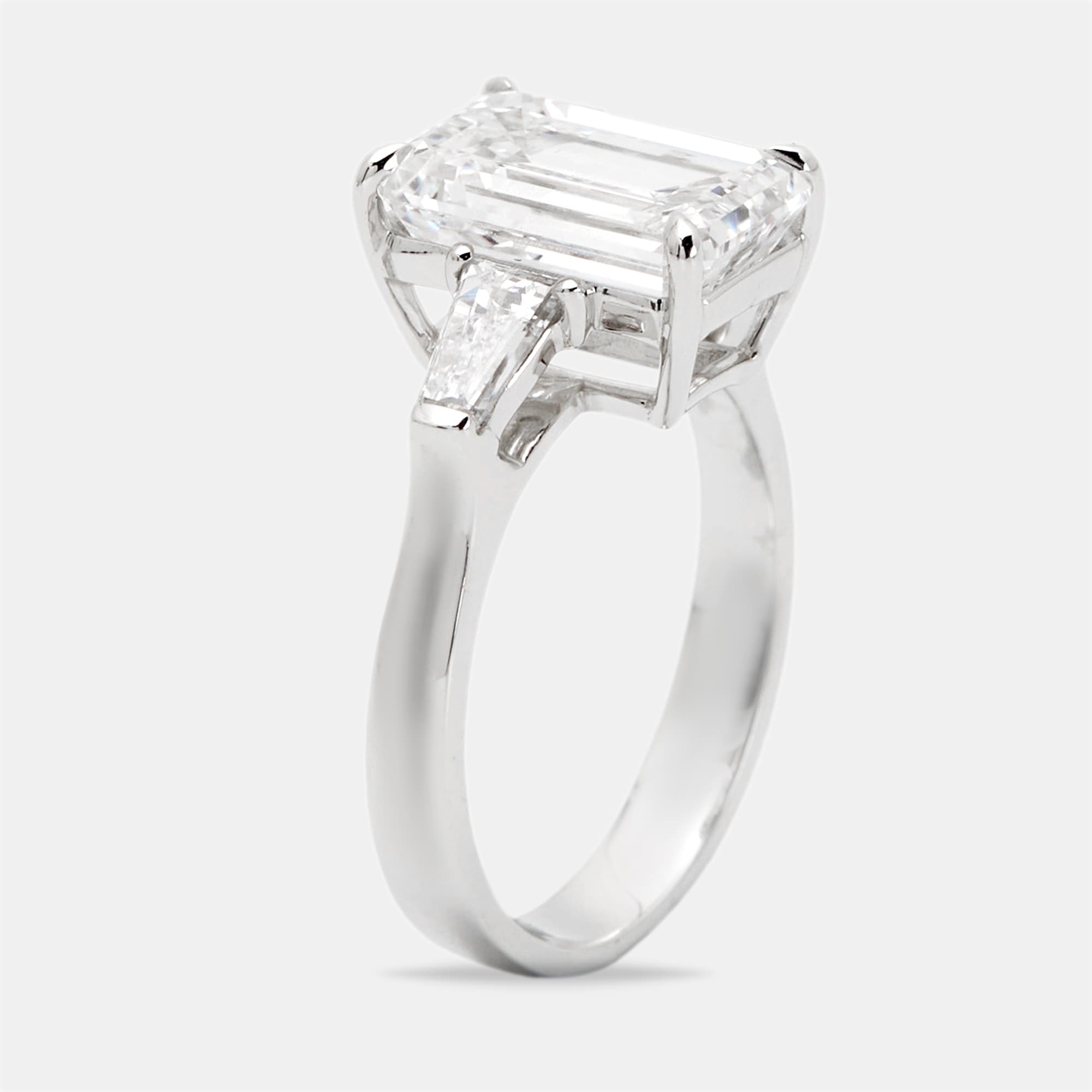 4.60 cts Emerald Cut and Trapezoid Lab Grown Diamond 18k White Gold Ring Size 52