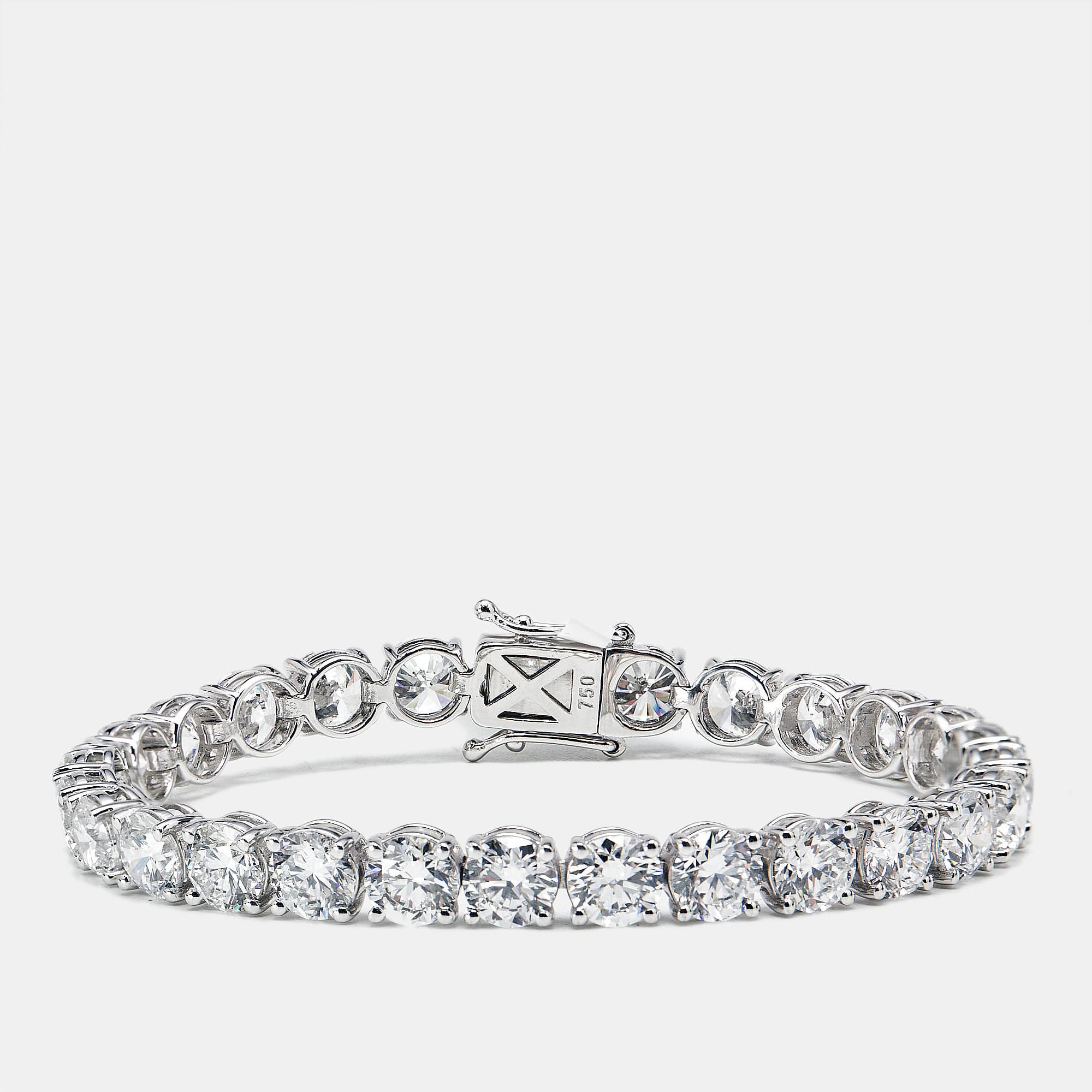 20.13 cts Round Brilliant Cut Lab Grown Diamonds 18k White Gold Tennis Bracelet