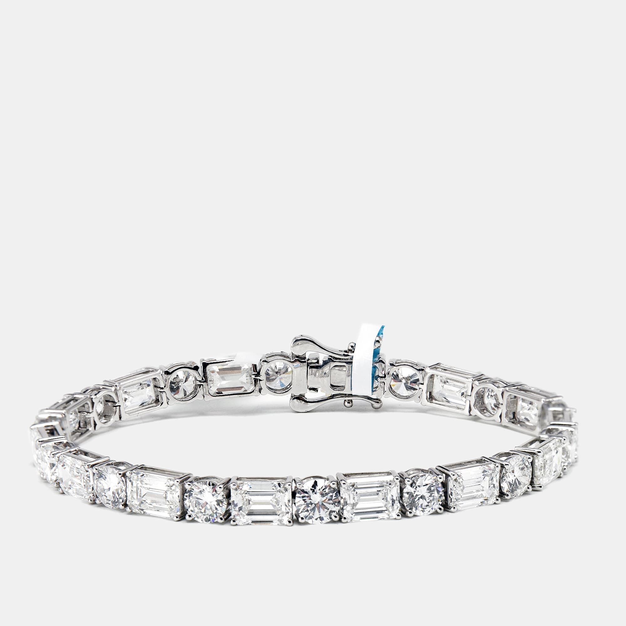 21.86 cts Round and Emerald Cut Lab Grown Diamonds 18k White Gold Tennis Bracelet