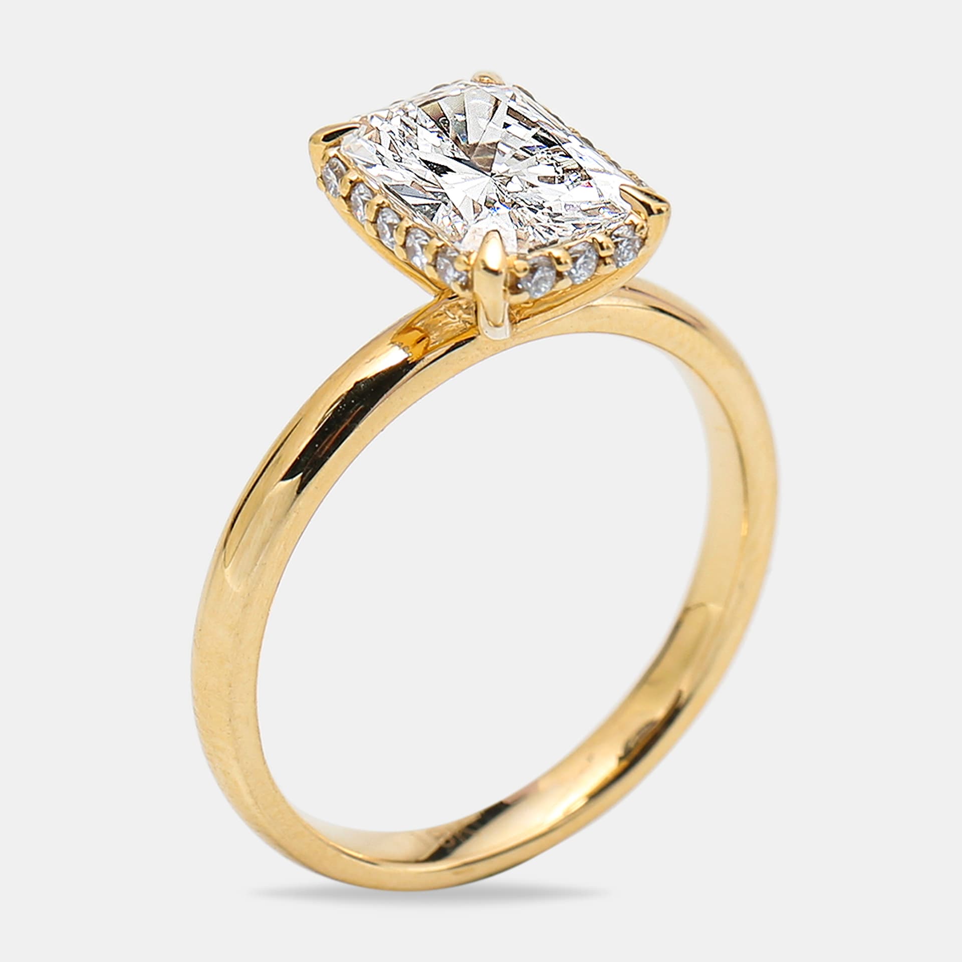 2.00 cts Radiant Cut Round Brilliant 18k Yellow Gold Lab Grown Diamonds Ring Size 51