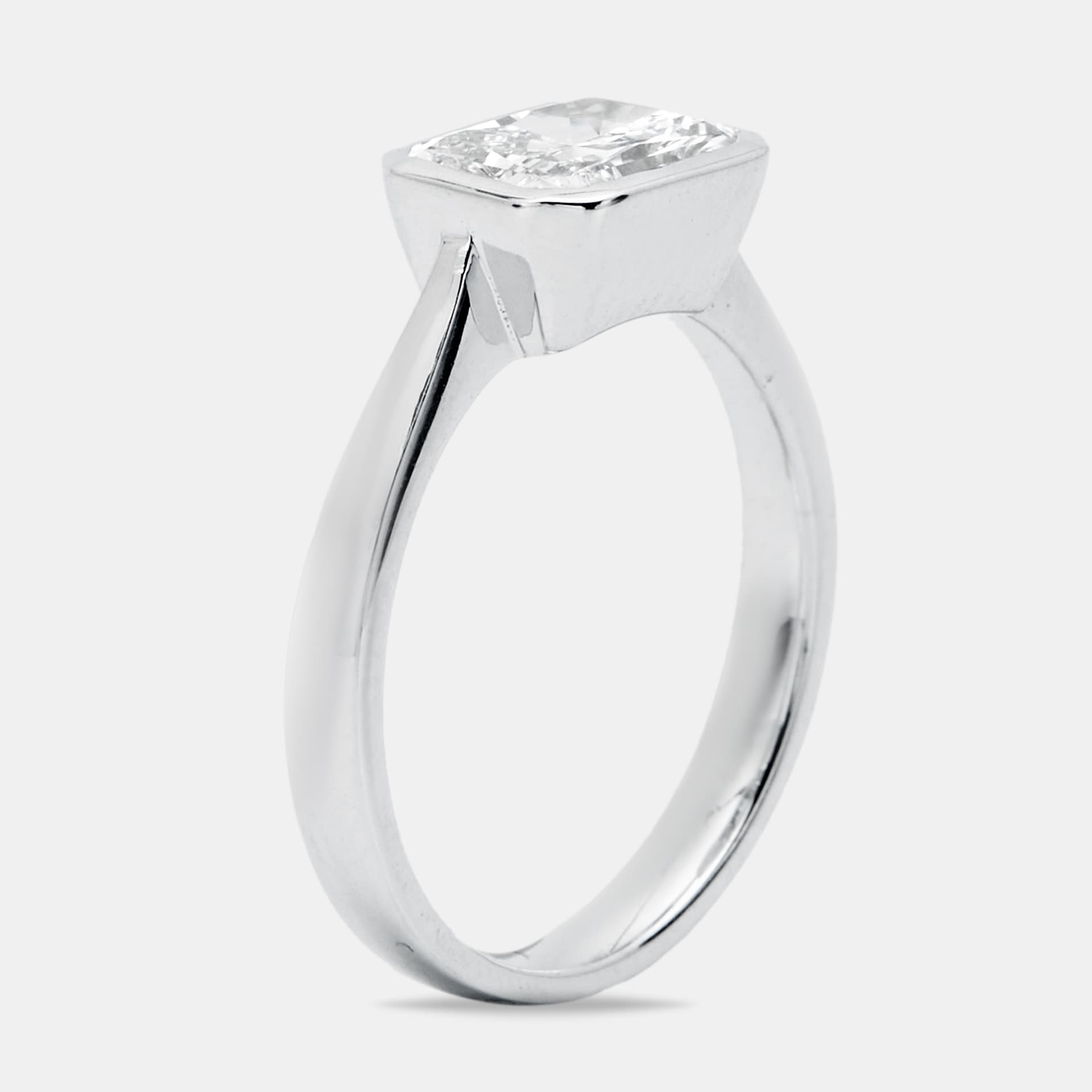 1.50 cts Radiant Cut Lab Grown Diamond 18k White Gold Ring Size 53