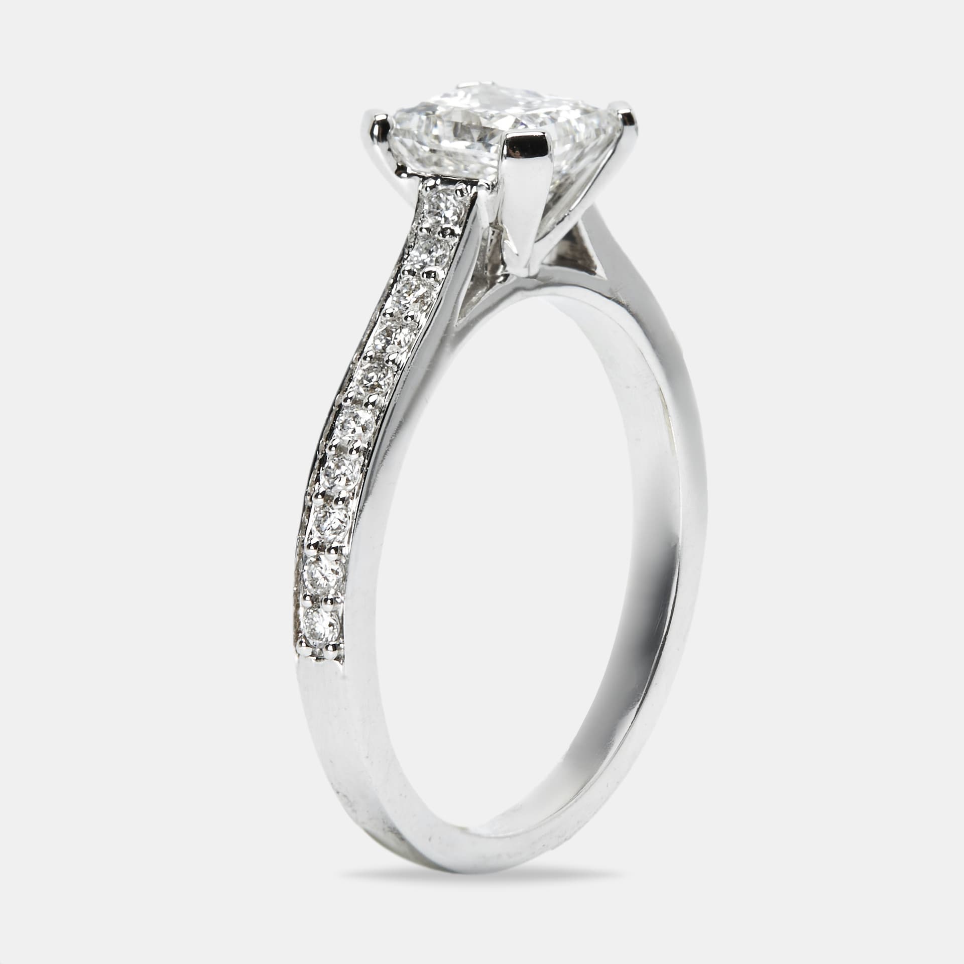 2.40 cts Princess and Round Lab Grown Diamond 18k White Gold Ring Size 53