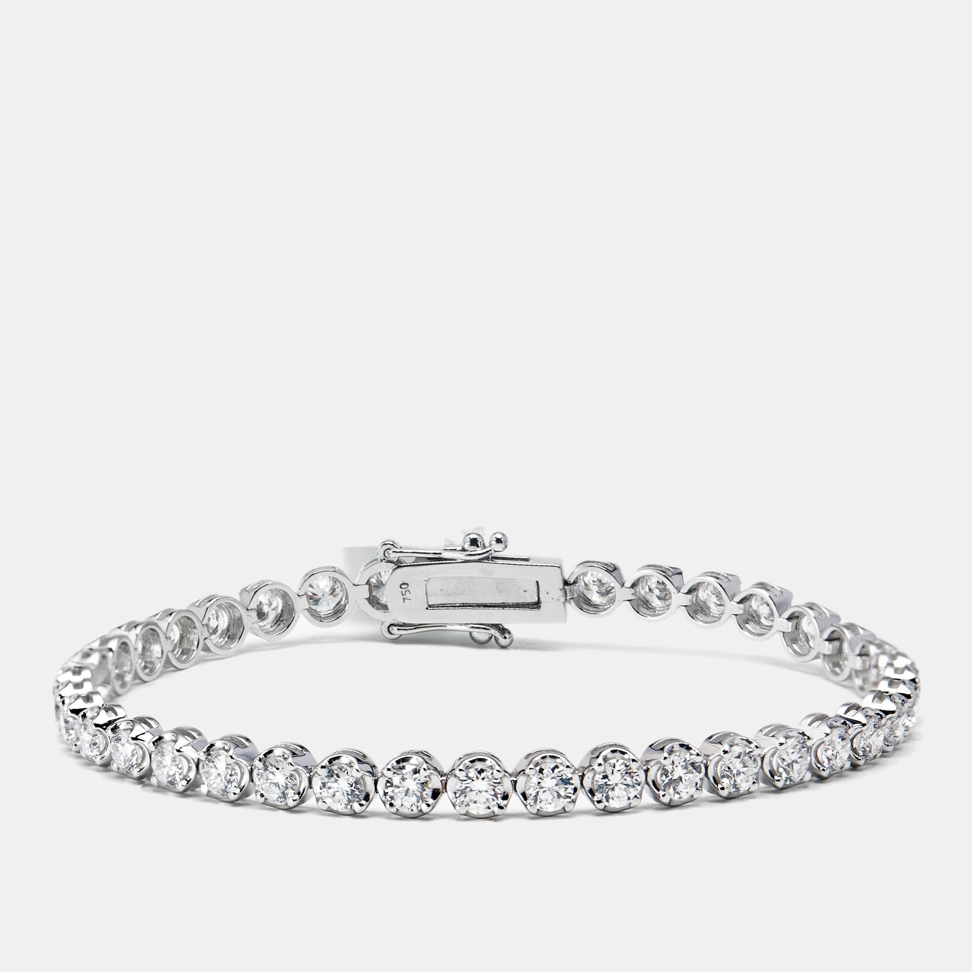 3.9 cts Round Brilliant Cut Lab Grown Diamonds 18k White Gold Tennis Bracelet