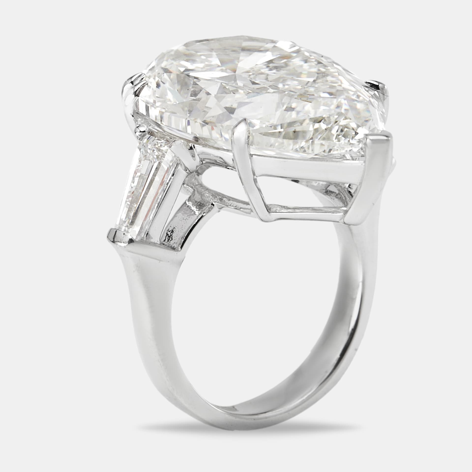 16.00 cts Pear and Trapezoid Lab Grown Diamond 18k White Gold Ring Size 51
