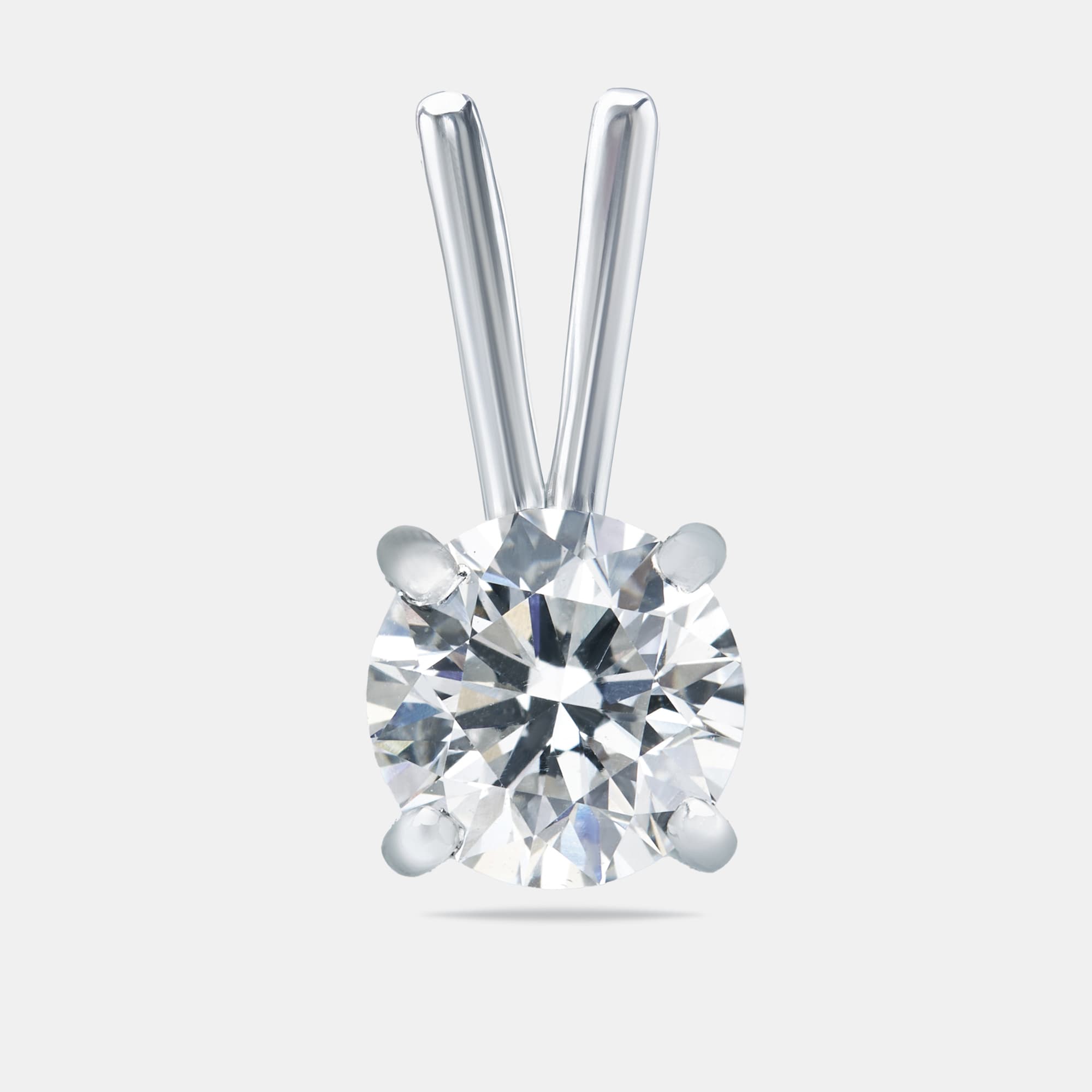 0.54 cts Round Brilliant Cut 18k White Gold Lab Grown Diamond Pendant