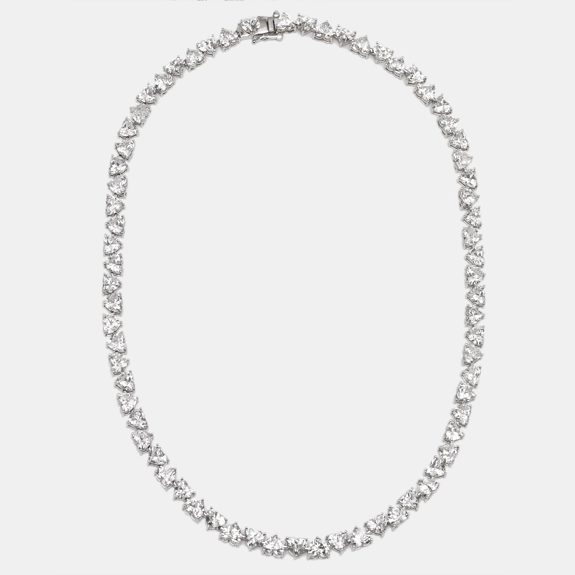 35.5 cts Heart Lab Grown Diamond 18k White Gold Necklace