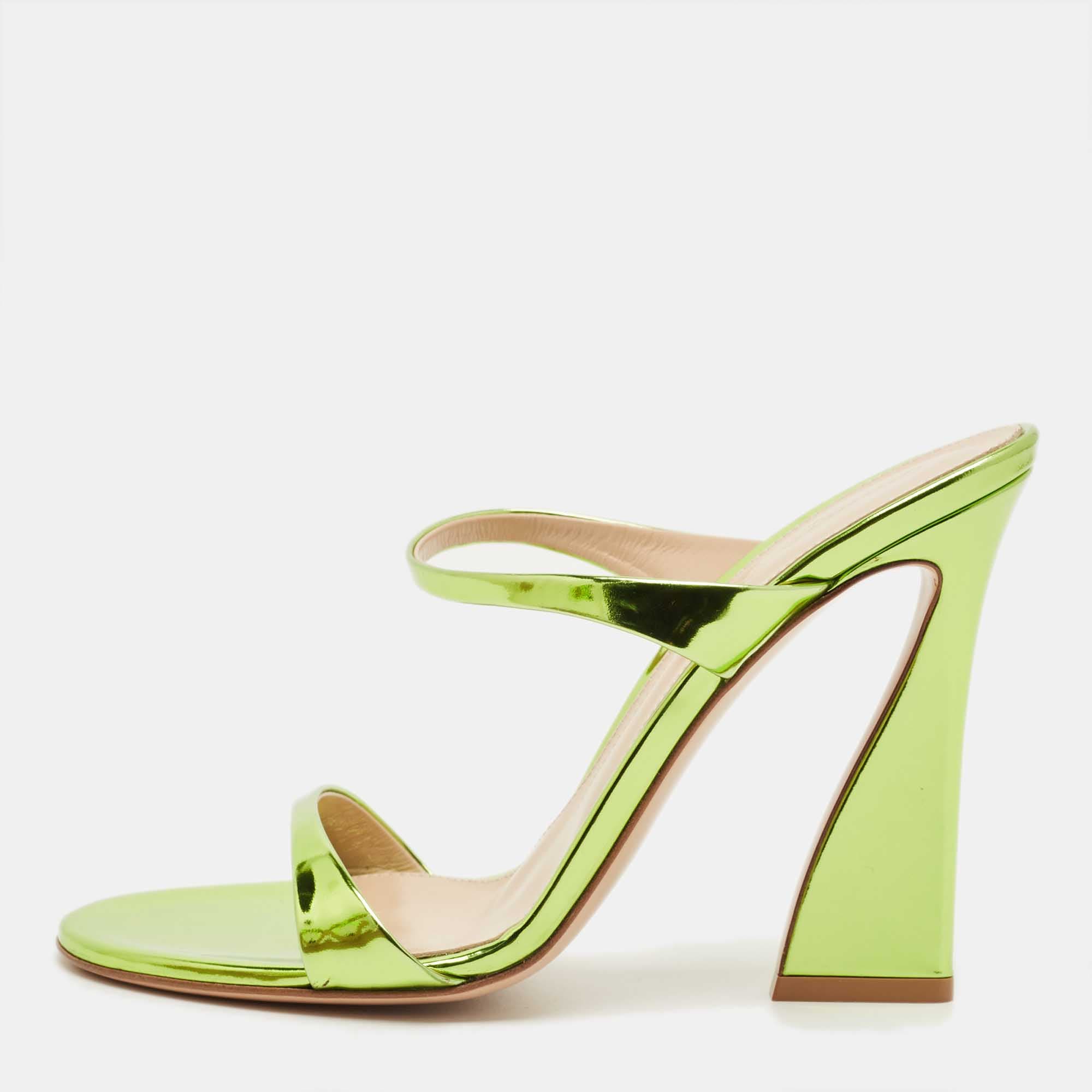 Gianvito Rossi Aura Size 38 Green Patent Leather Slide Sandals