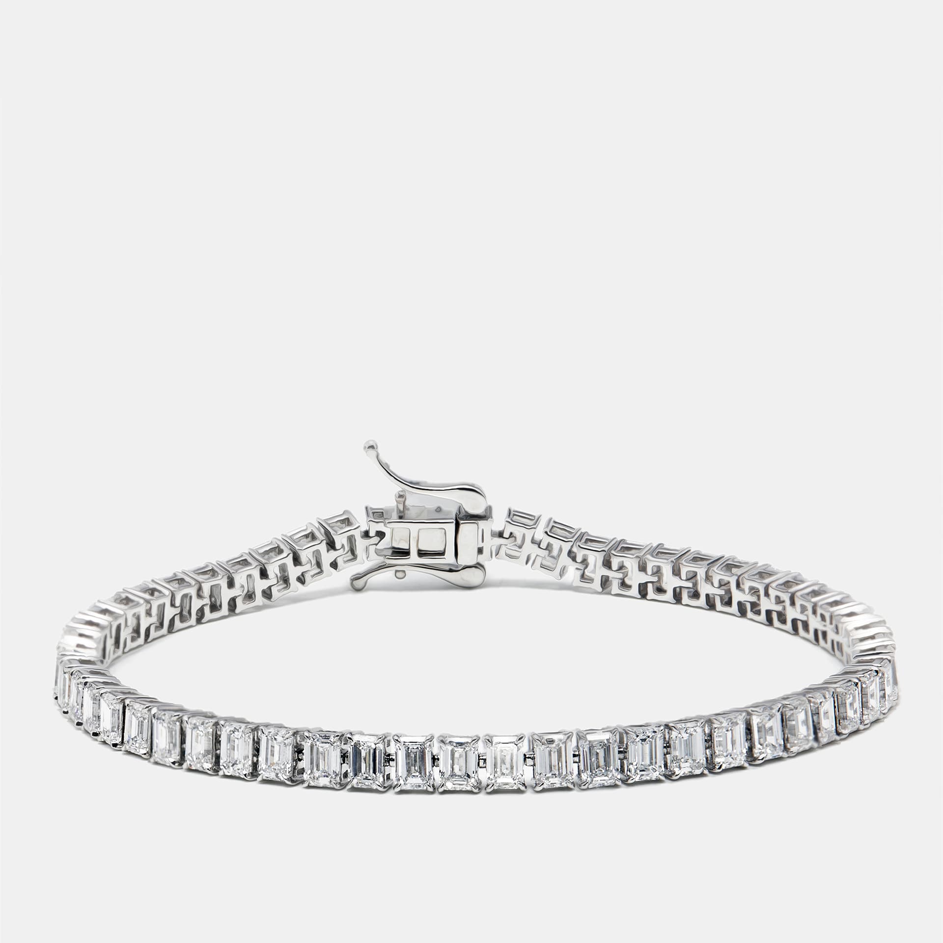 11.5 cts Emerald Cut Lab Grown Diamonds 18k White Gold Bracelet