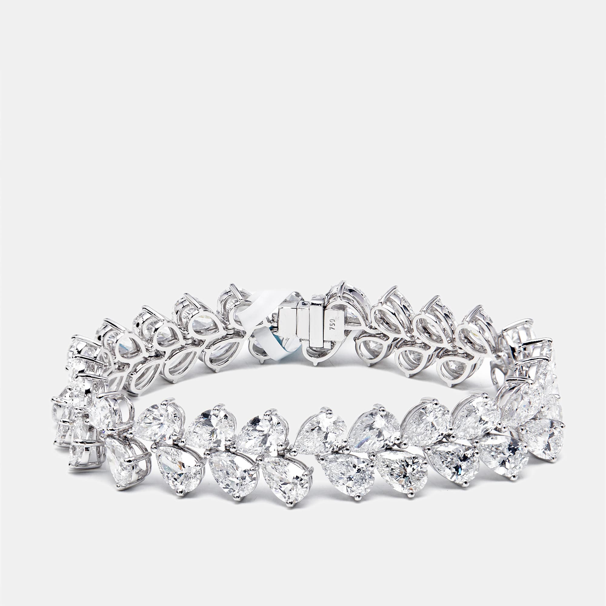 35.00 cts Pear Lab Grown Diamonds 18k White Gold Bracelet