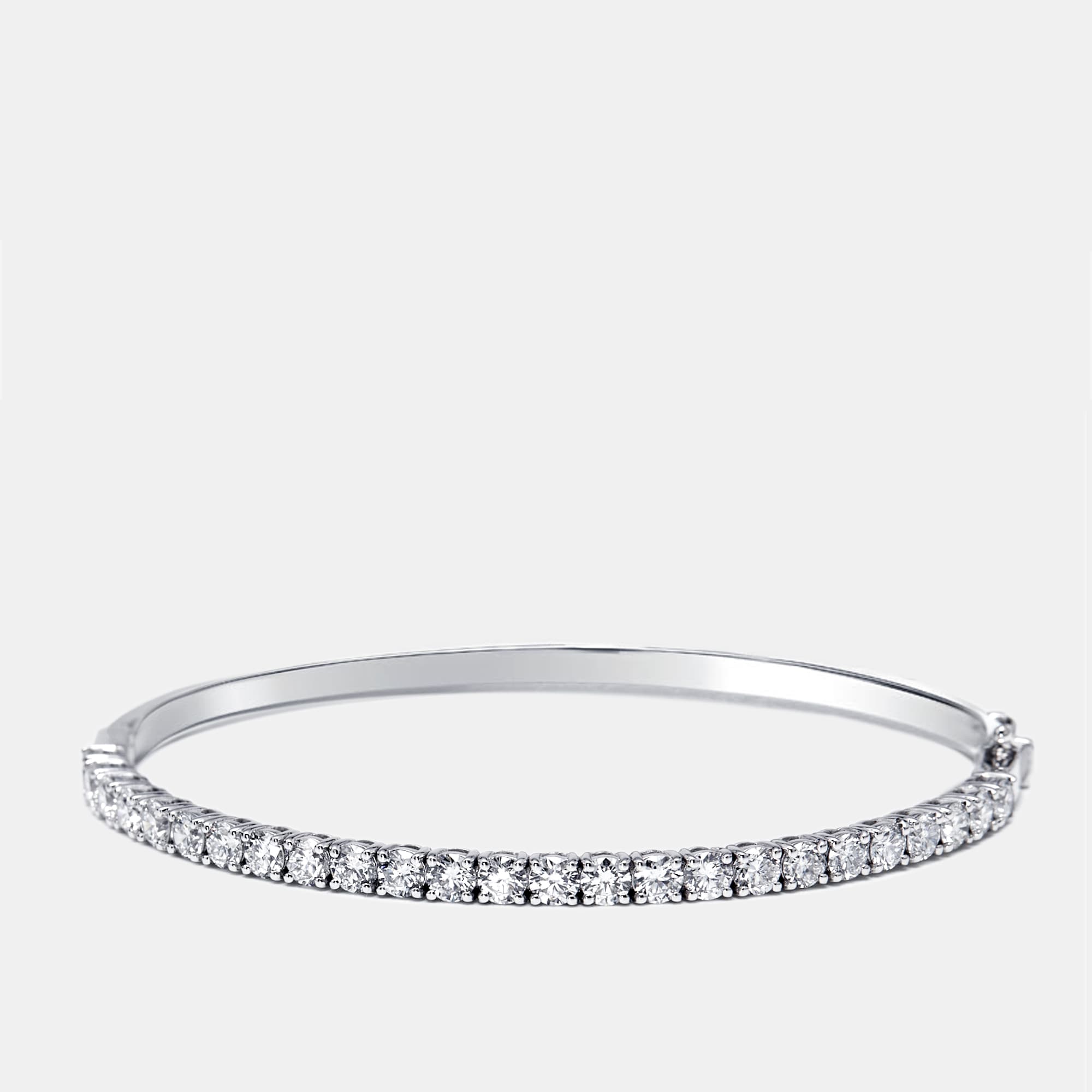 2.7 cts Round Lab Grown Diamonds 18k White Gold Bracelet