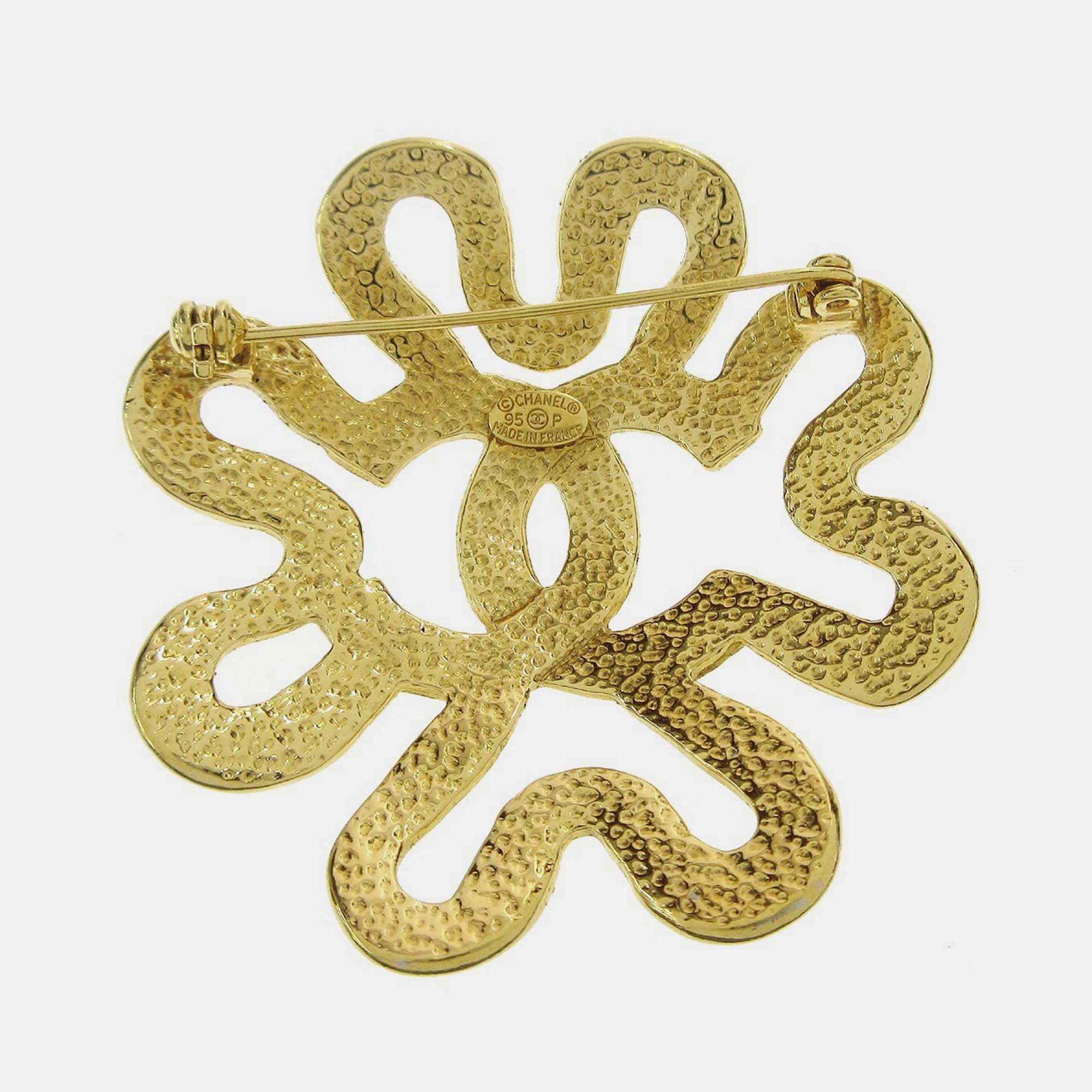 Chanel Flower Brooch Pin Gold