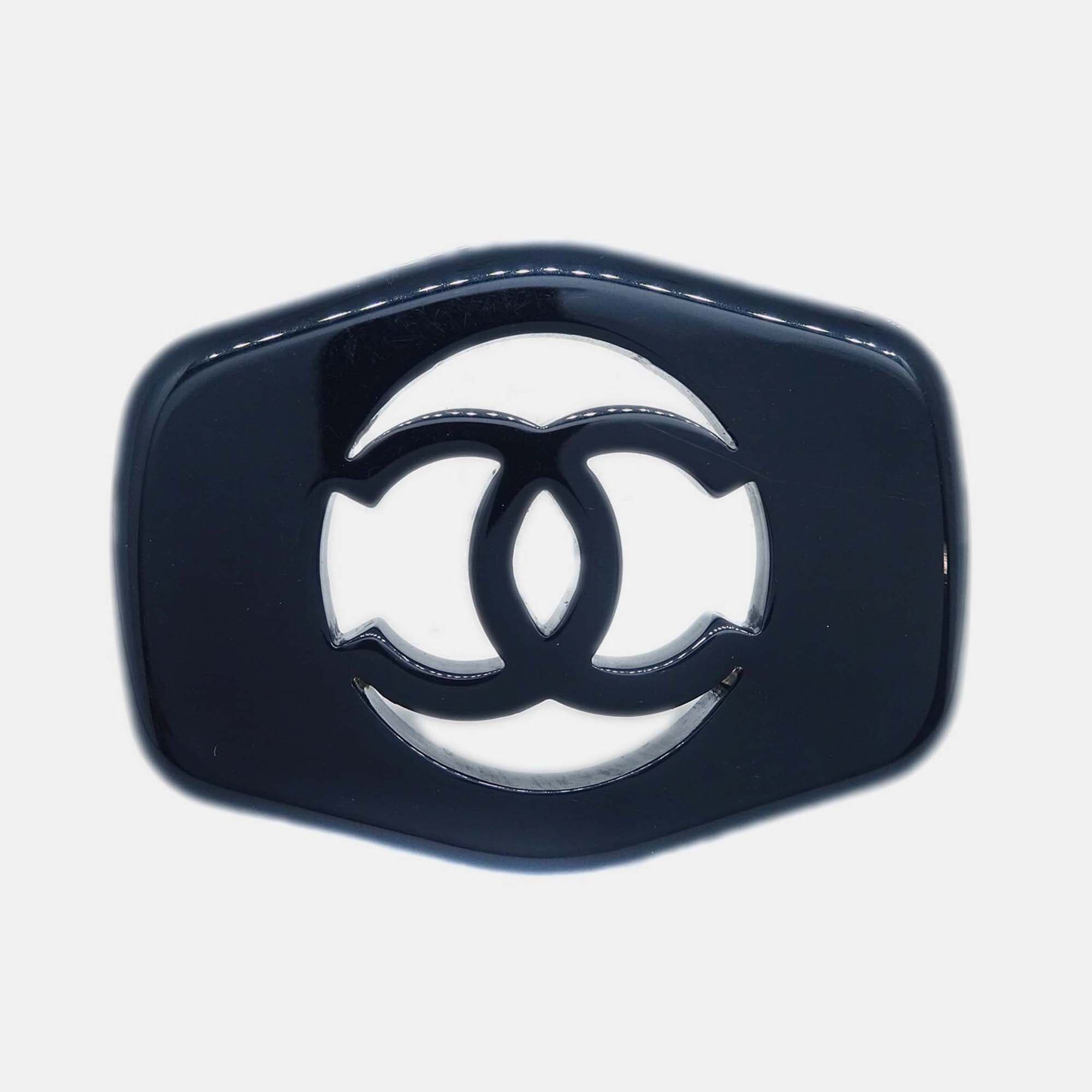 Chanel Brooch Pin Black