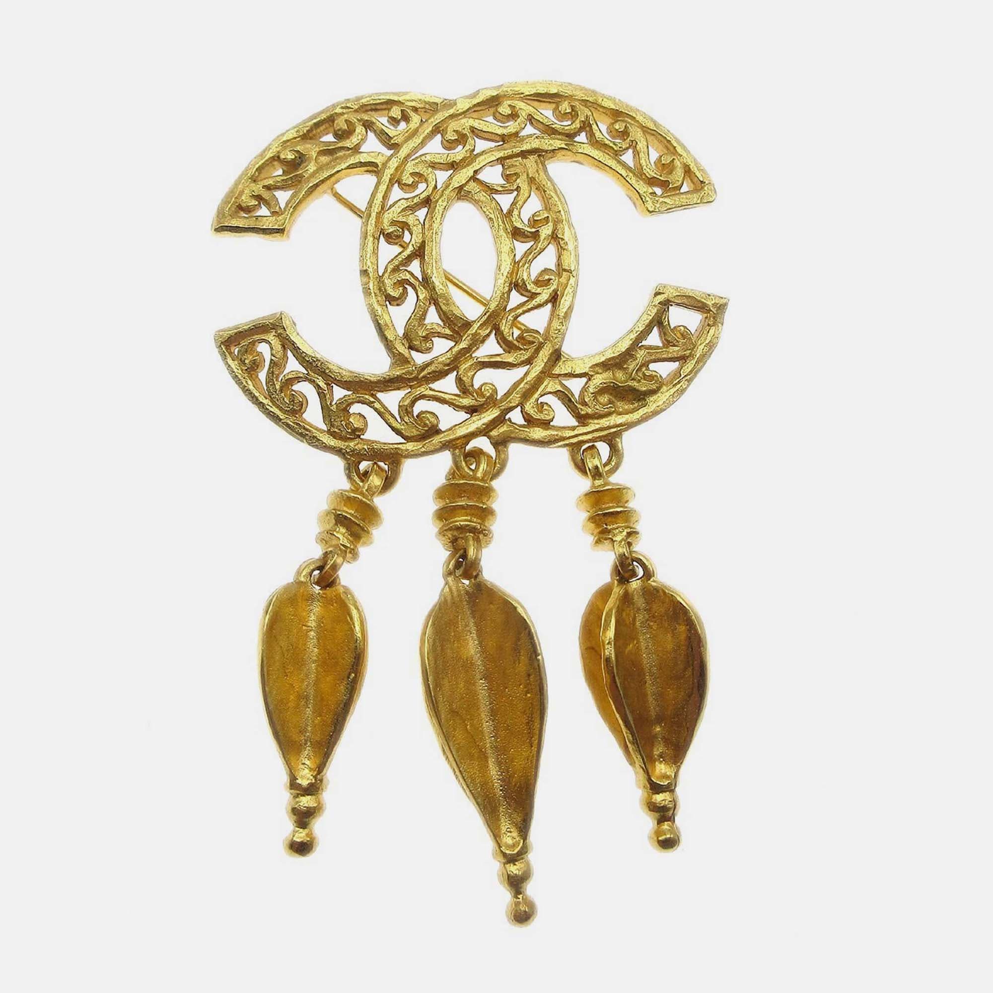 Chanel CC Fringe Brooch Pin Gold