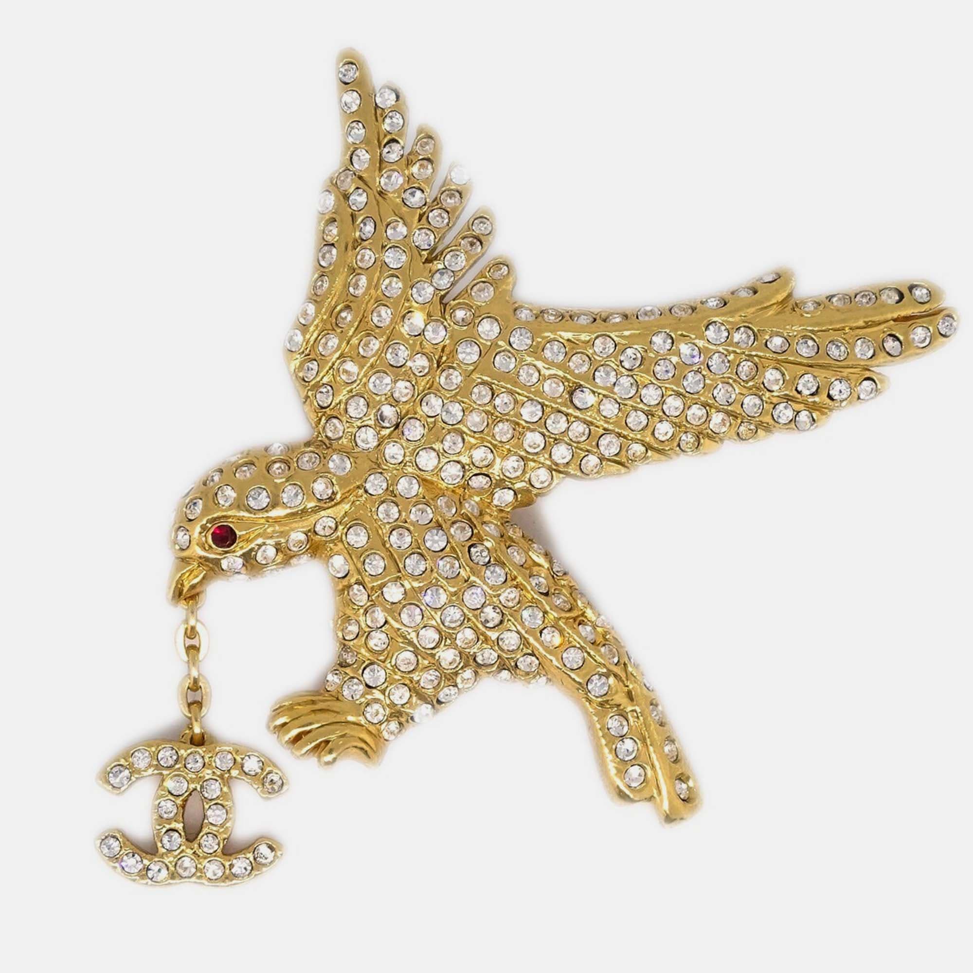 Chanel Eagle Rhinestone Brooch Pin Gold