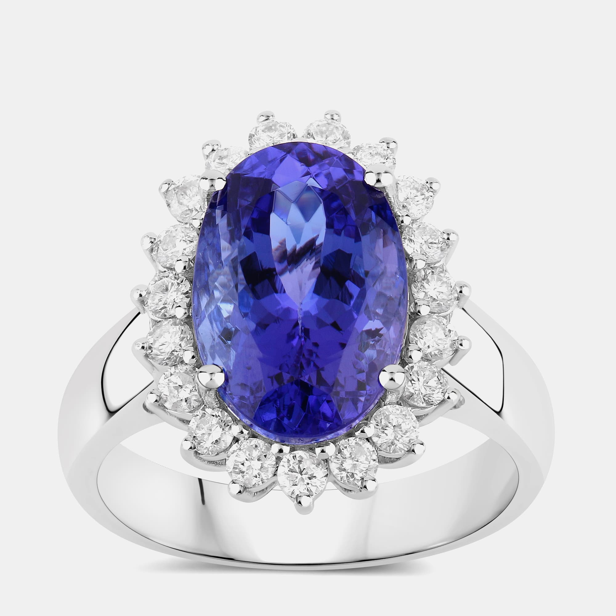 5.35 cts Tanzanite and Diamond 14K White Gold Halo Ring US Size 7