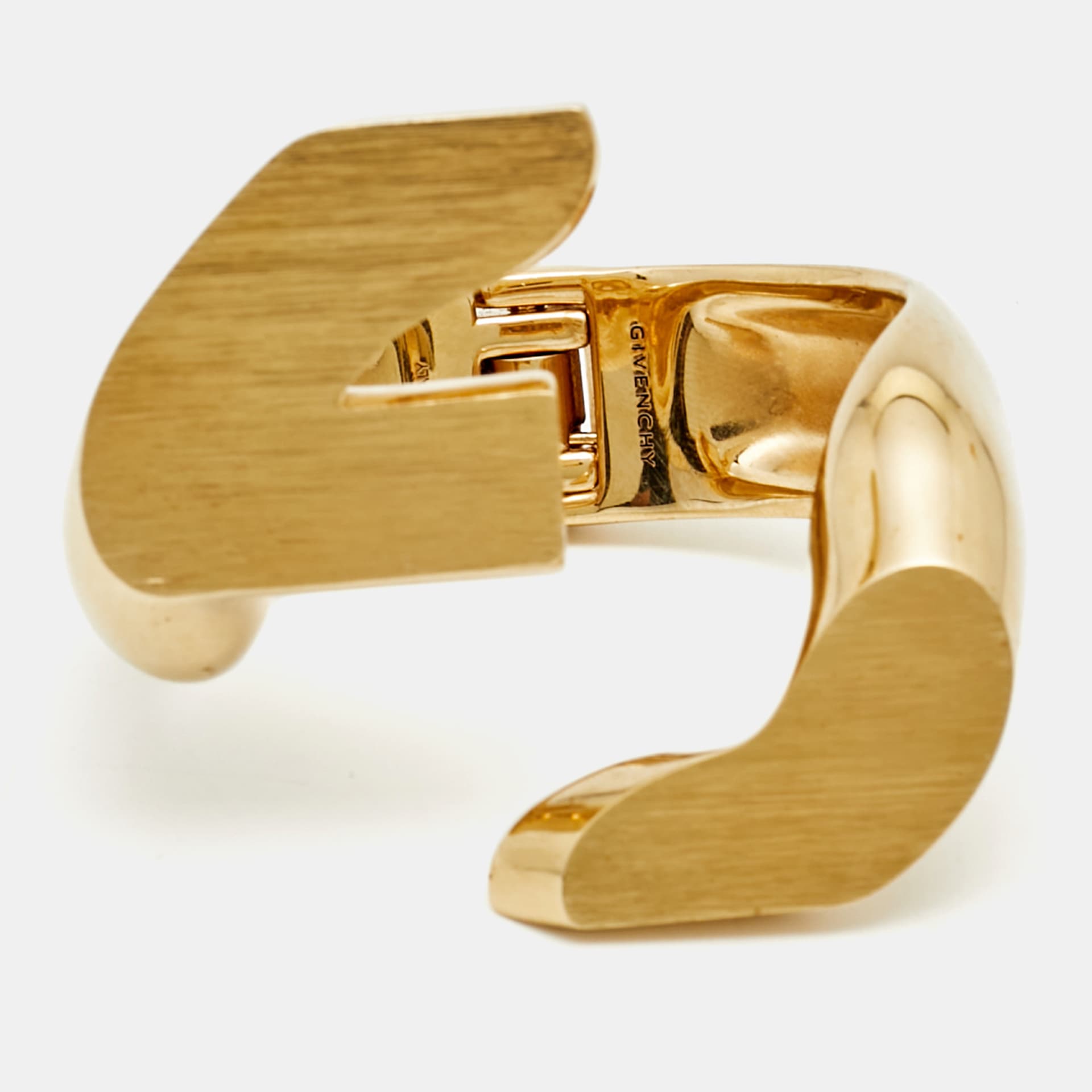 Givenchy  G Chain Gold Tone Bracelet L