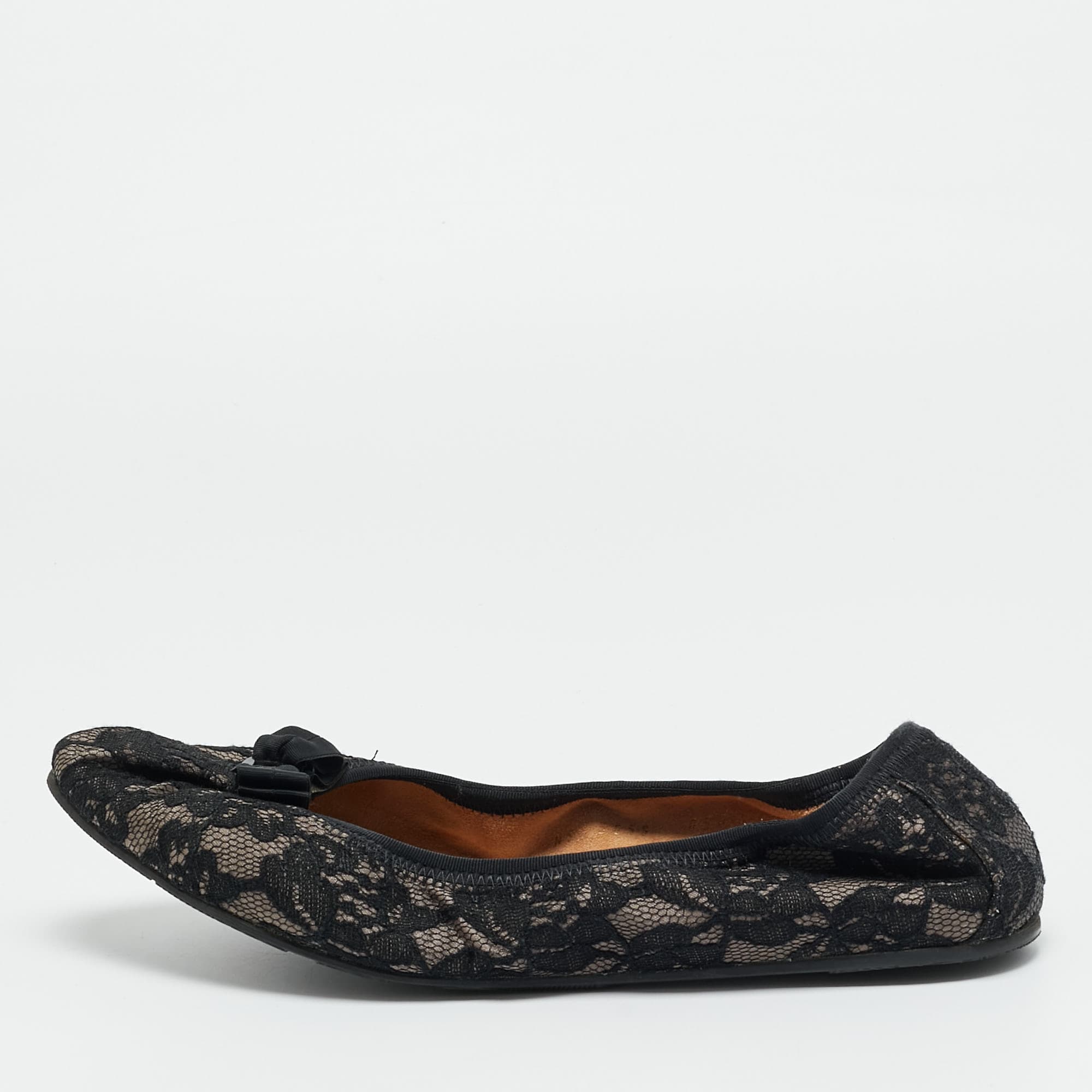 Salvatore Ferragamo My Joy Size 39.5 Black Lace Bow Detail Ballet Flats
