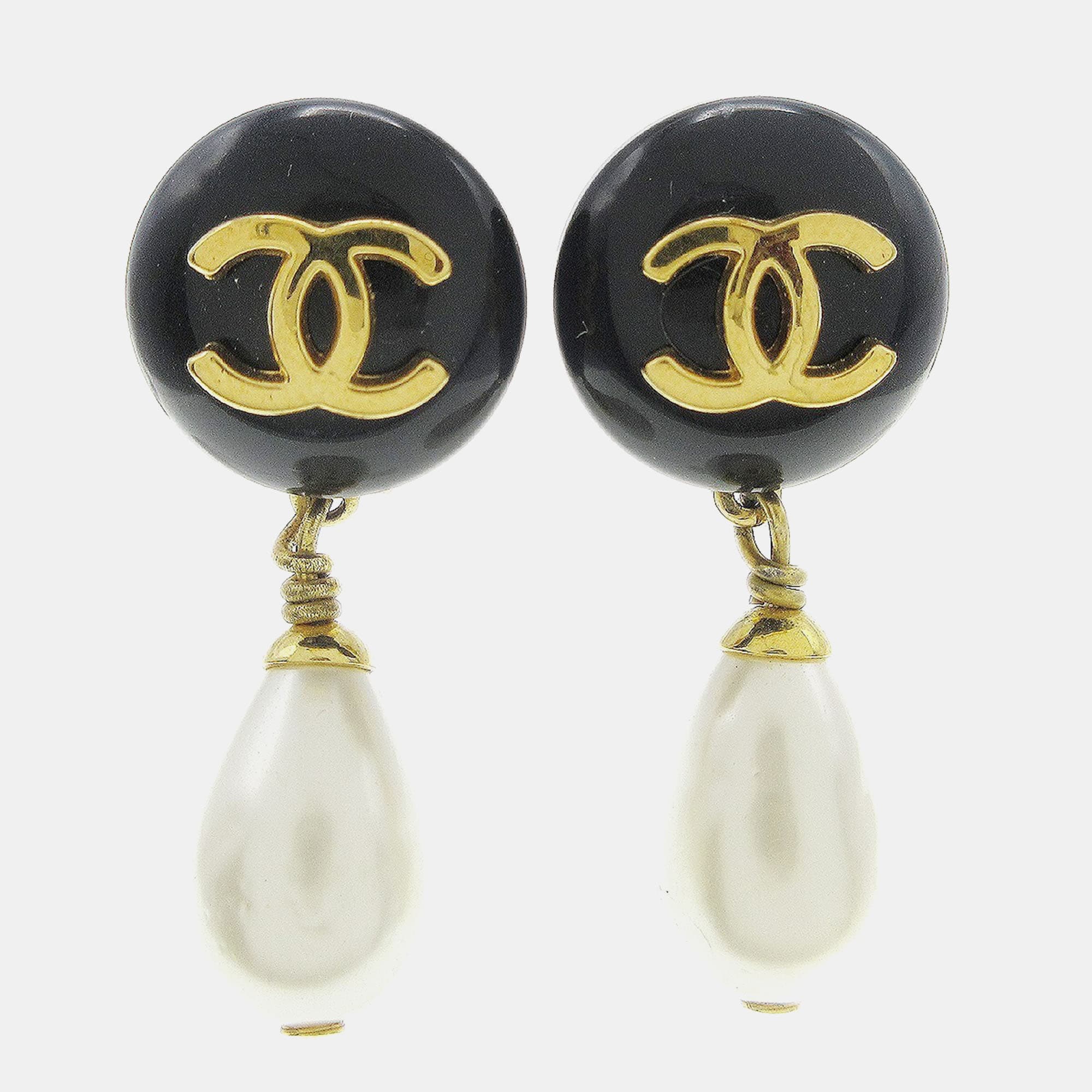 Chanel Artificial Pearl Dangle Earrings Clip-On Black