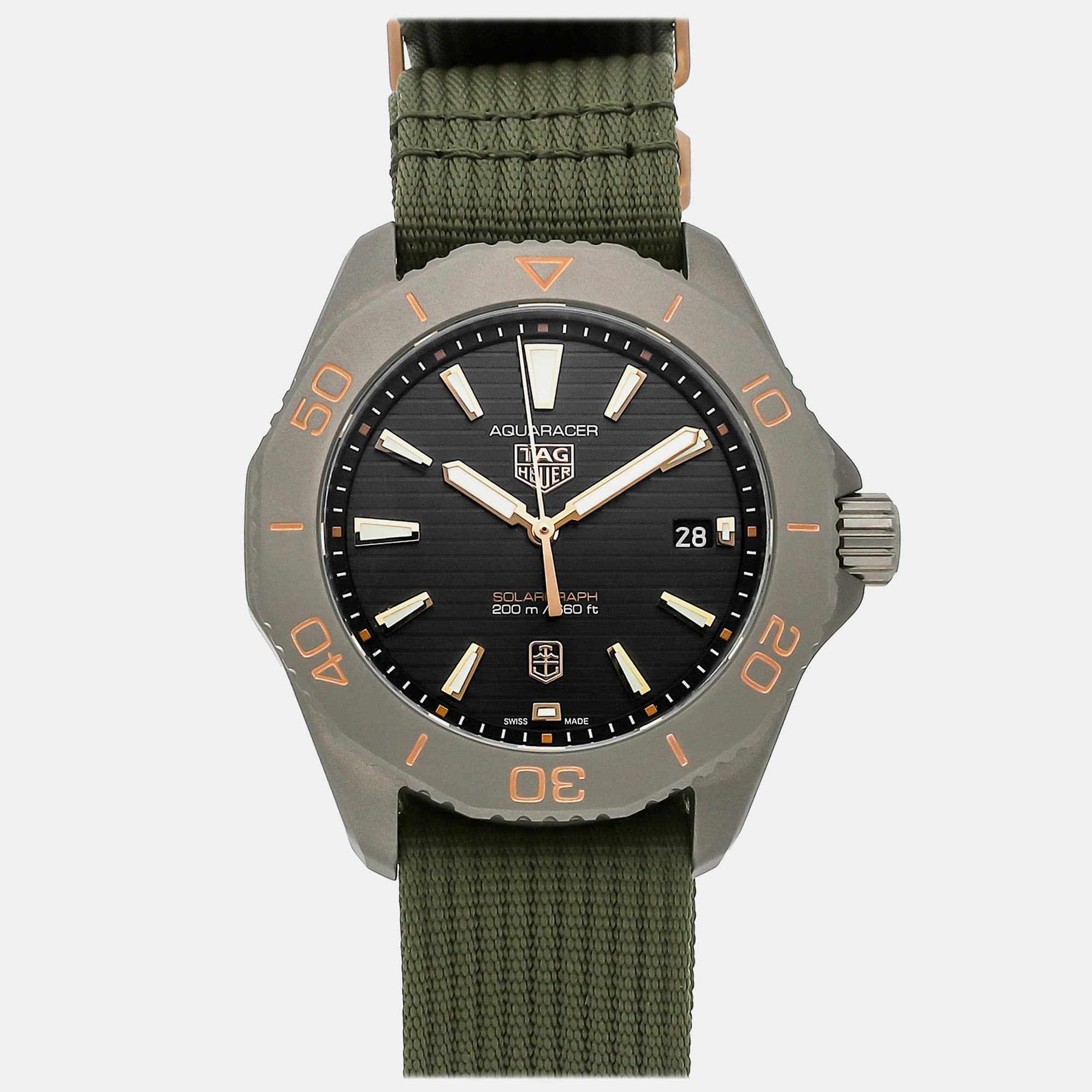 Tag Heuer Aquaracer WBP1181.FN8024 Quartz Black Dial Titanium Men's Wristwatch 40mm