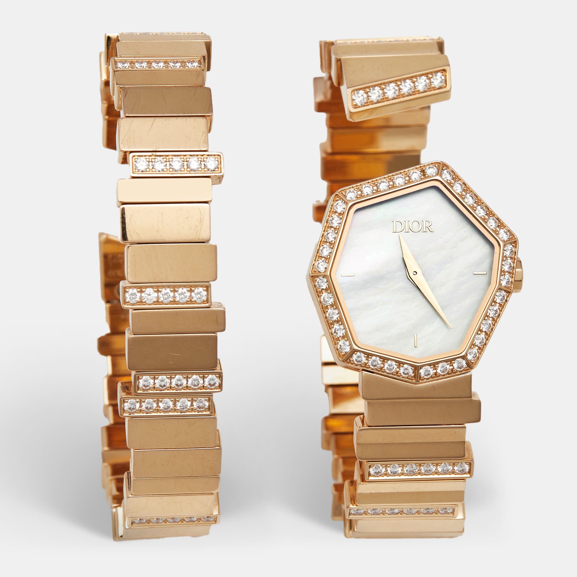 Dior Gem Dior CD18117X1001 White Mother Of Pearl Dial 18k Rose Gold Diamond Women's Wristwatch 24.50 mm With Bracelet