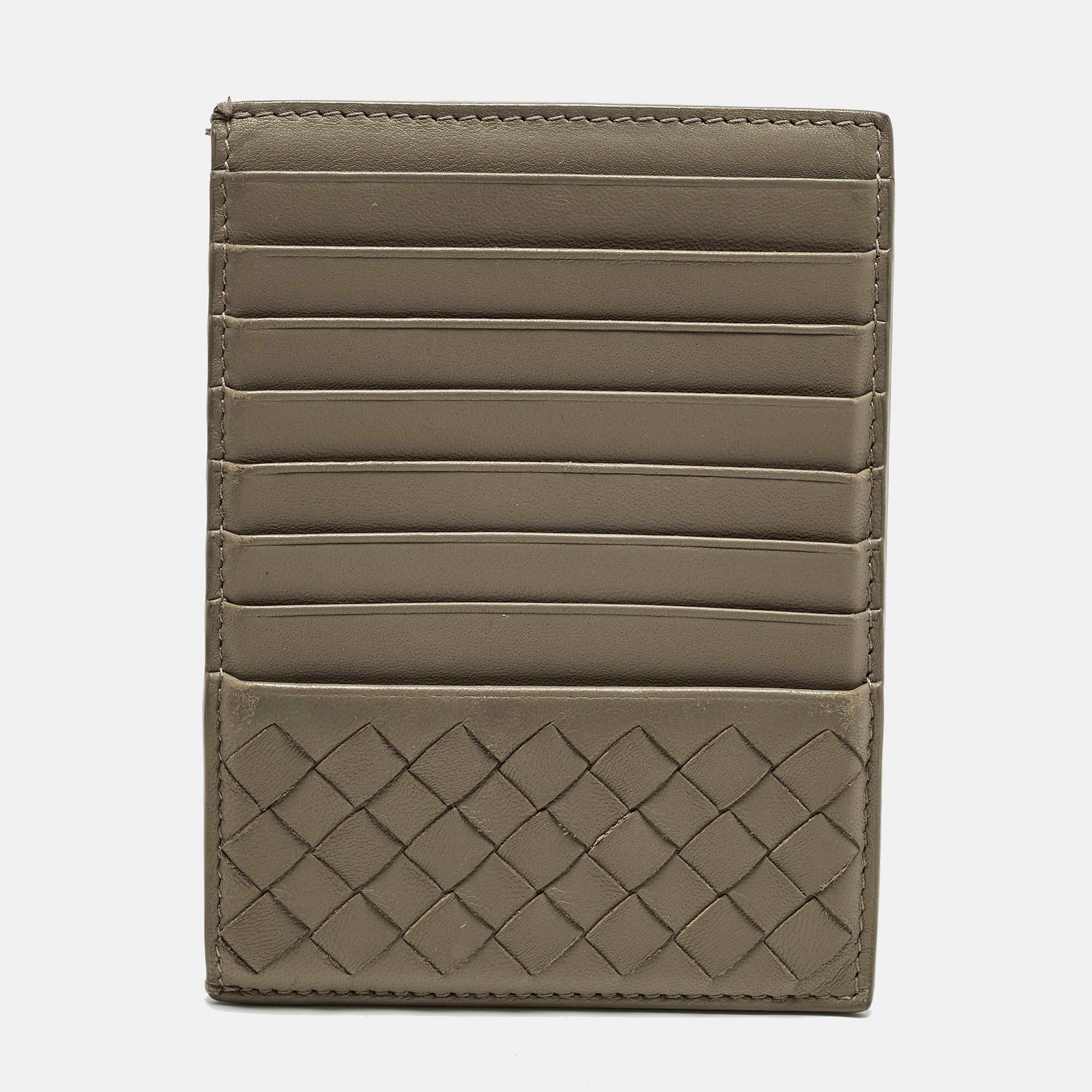 Bottega Veneta Beige Intrecciato Leather Zip Card Holder