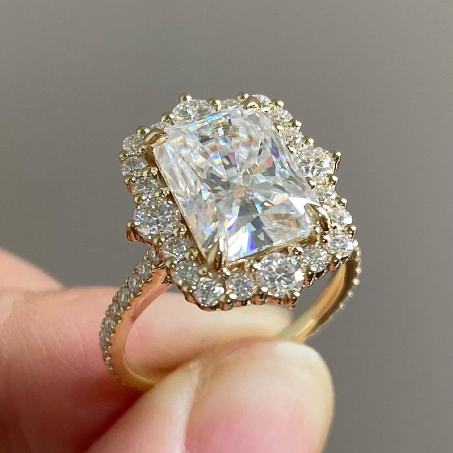 3.90 cts Radiant Lab Grown 14k Yellow Gold Diamond Engagement Ring Size 52