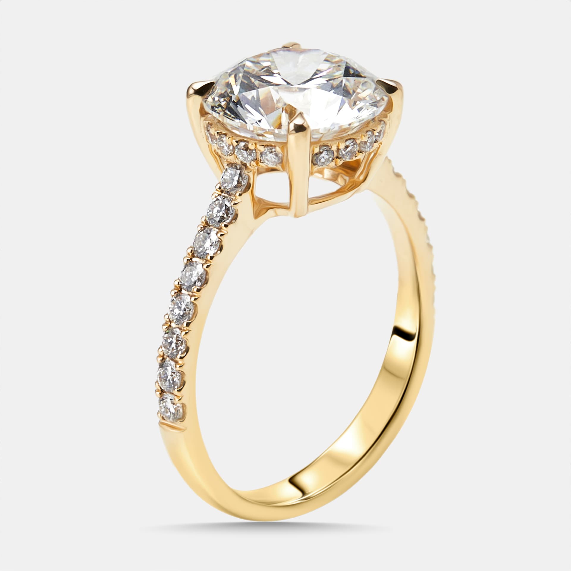 3.5 cts Round Lab Grown Diamonds 18k Yellow Gold Ring Size 51
