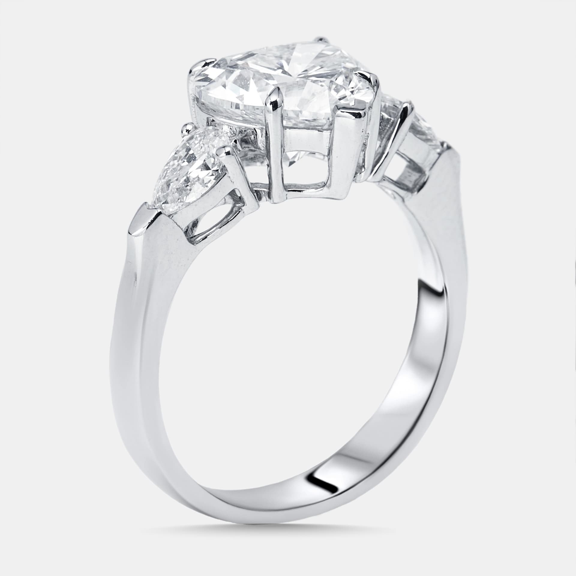 2.5 cts Heart, Pear Lab Grown Diamonds 18k White Gold Ring Size 51