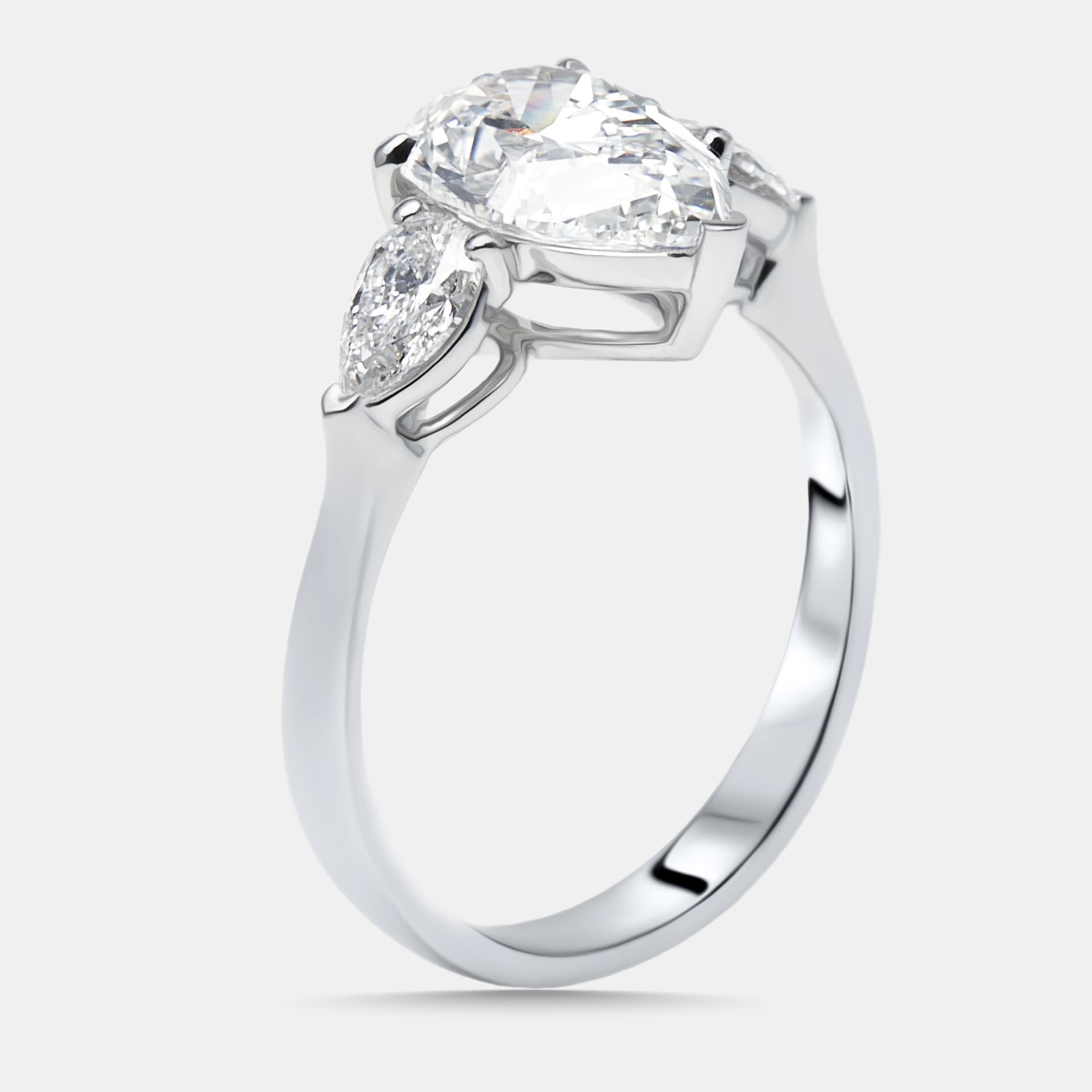 2.5 cts Pear Lab Grown Diamonds 18k White Gold Ring Size 54