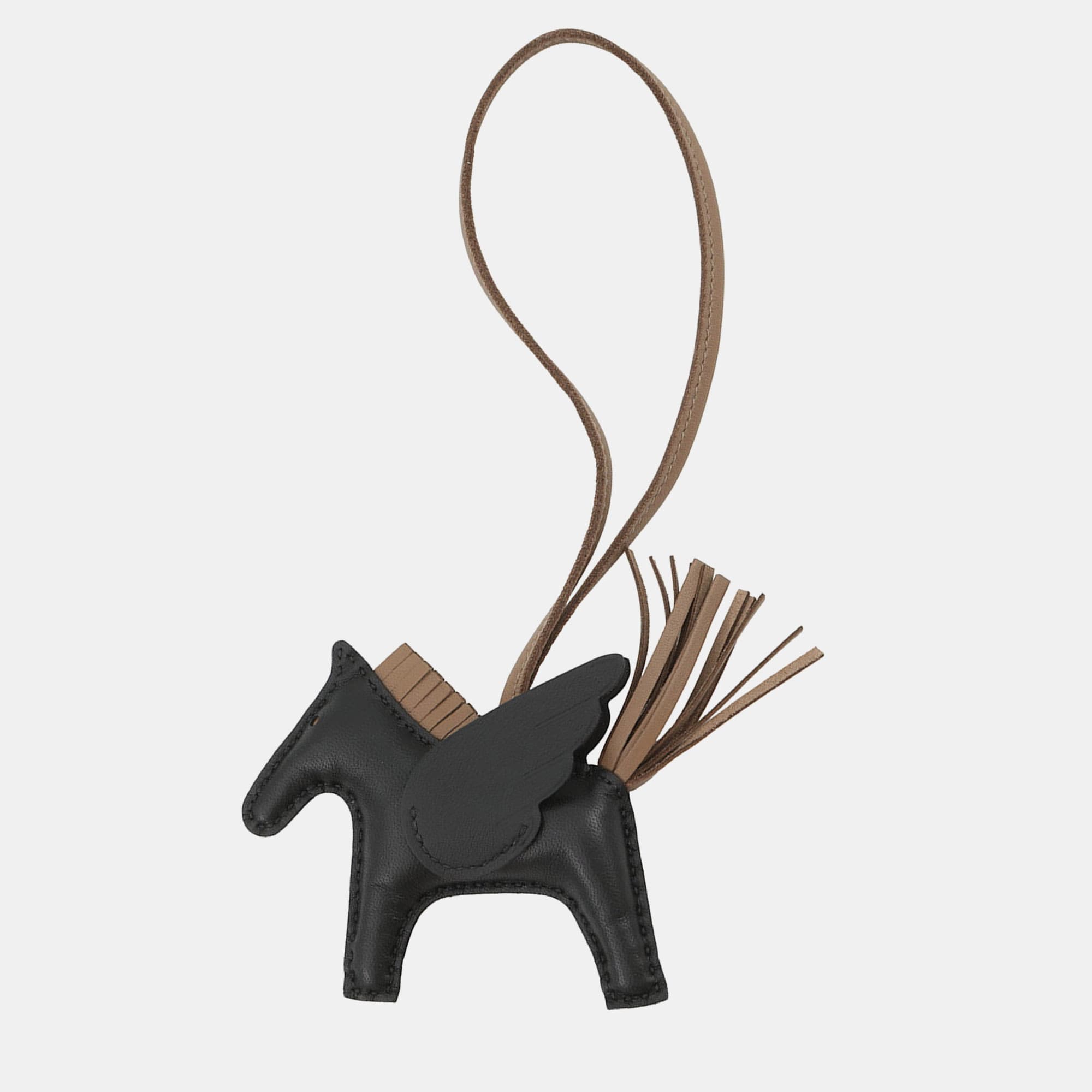 Hermes Rodeo Pegasus Black/Etoupe Lambskin Size PM