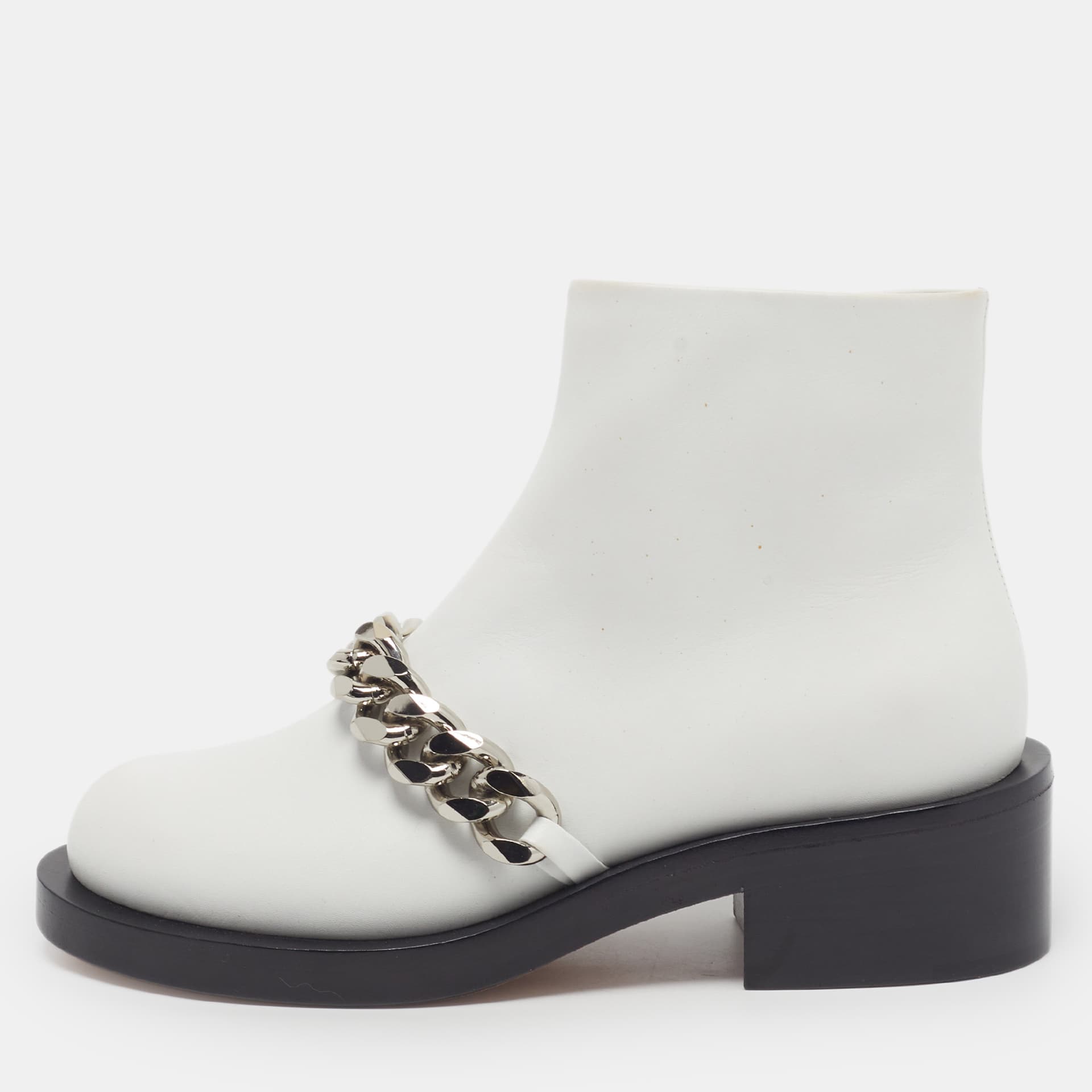 Givenchy Laura Size 37.5 White Leather Chain Link Ankle Length Boots
